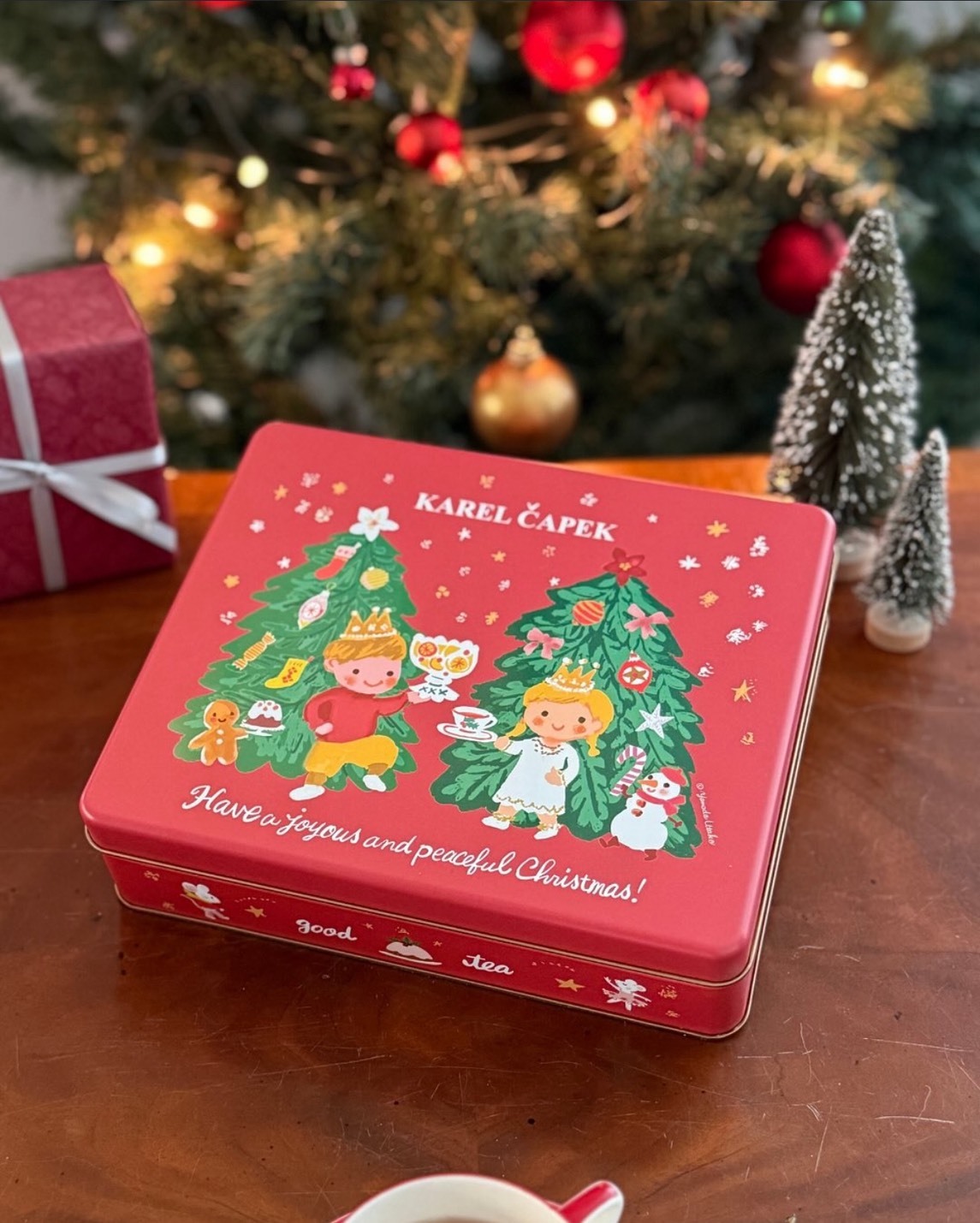 【預購商品】日本 Karel Čapek 聖誕倒數雙風味紅茶禮盒  (25入/盒)