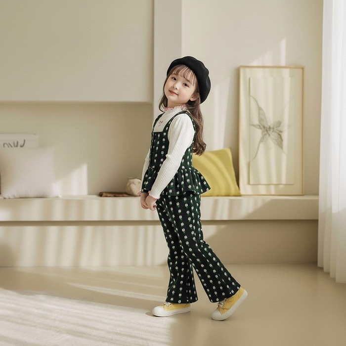 滿版花朵背心/喇叭褲/束口褲