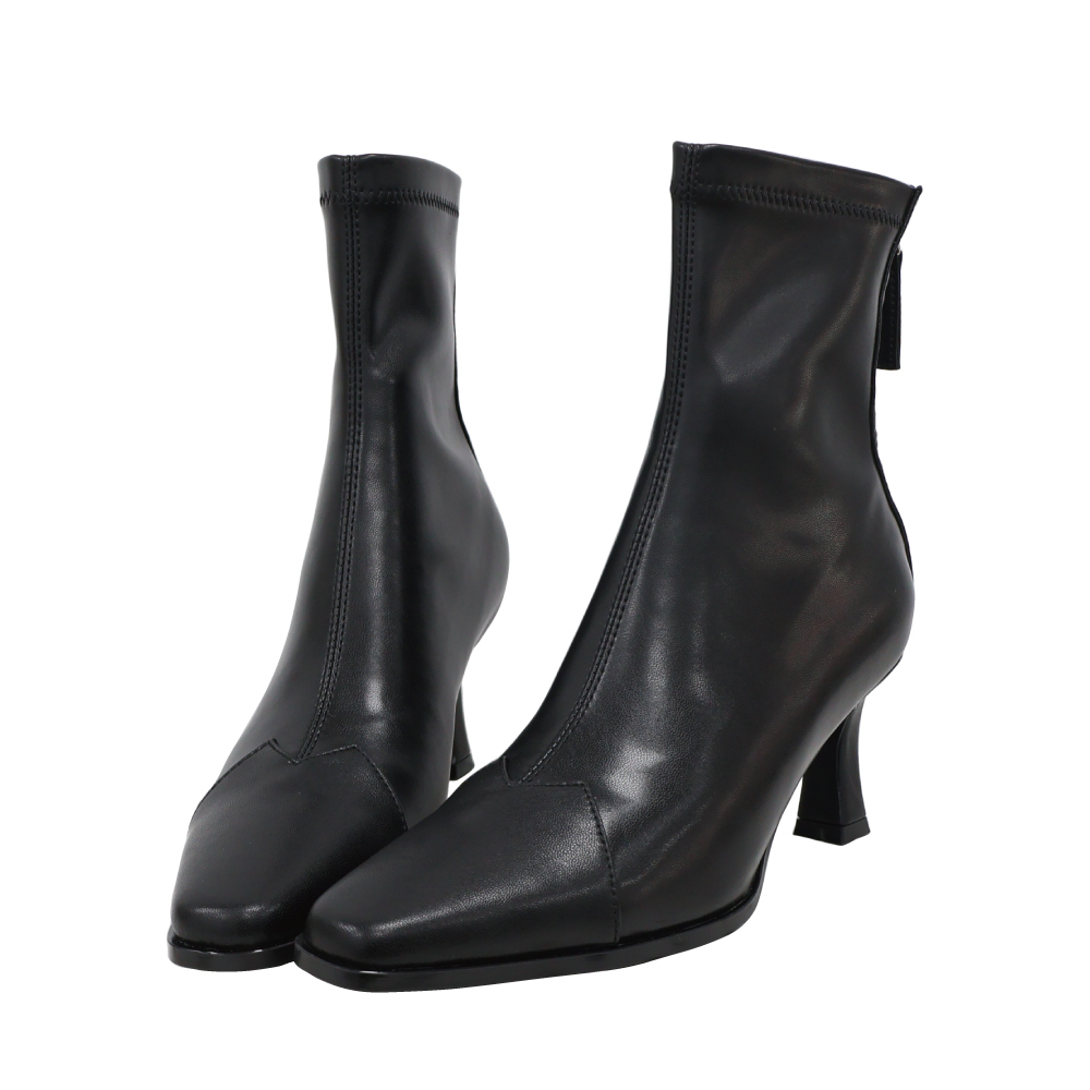 現貨 黑38 39 法式高跟瘦瘦短靴 -2色