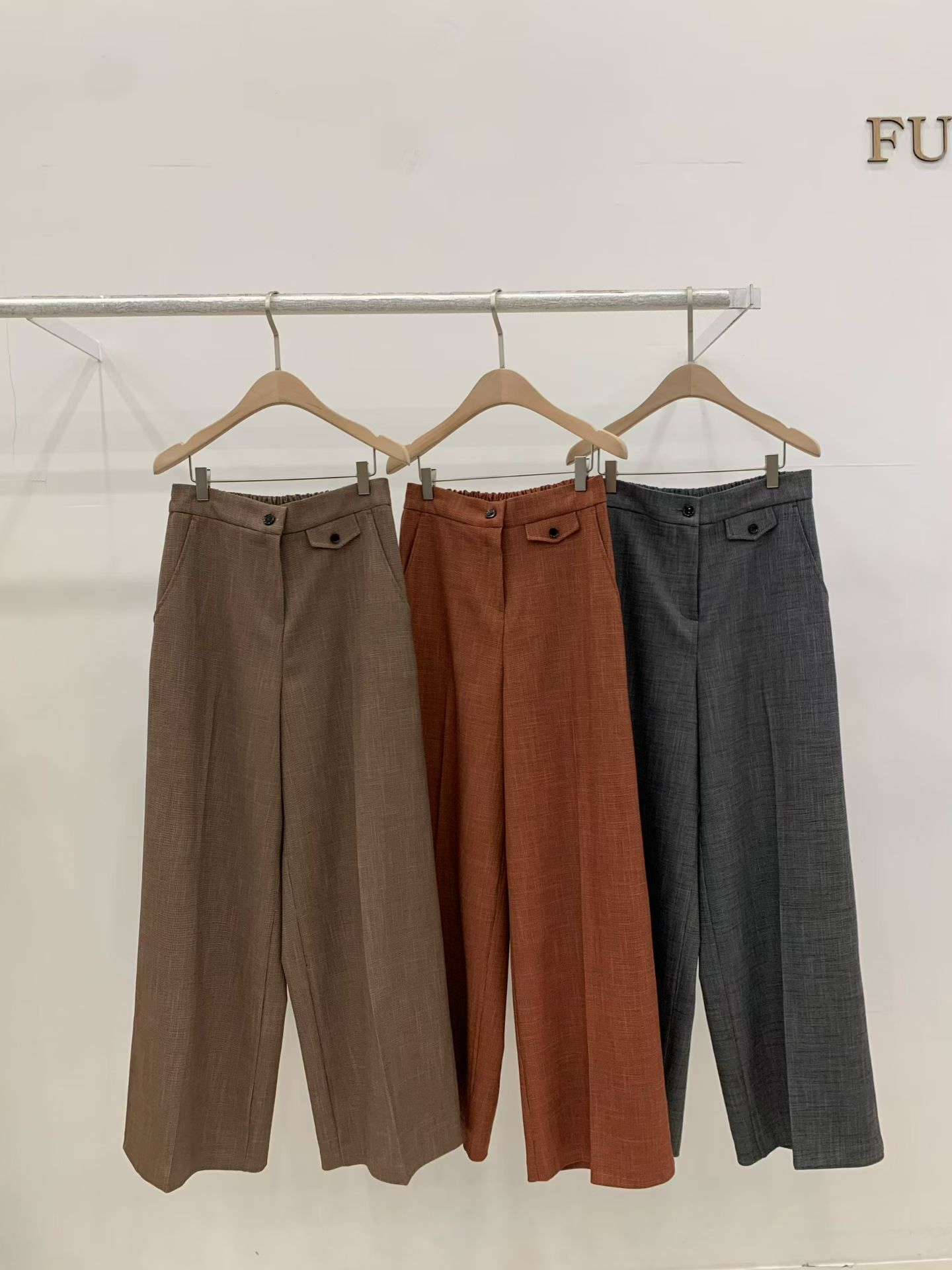 FP5406 不對稱後鬆緊寬松格紋西褲 *特價* (優惠碼同充值購物金不適用)