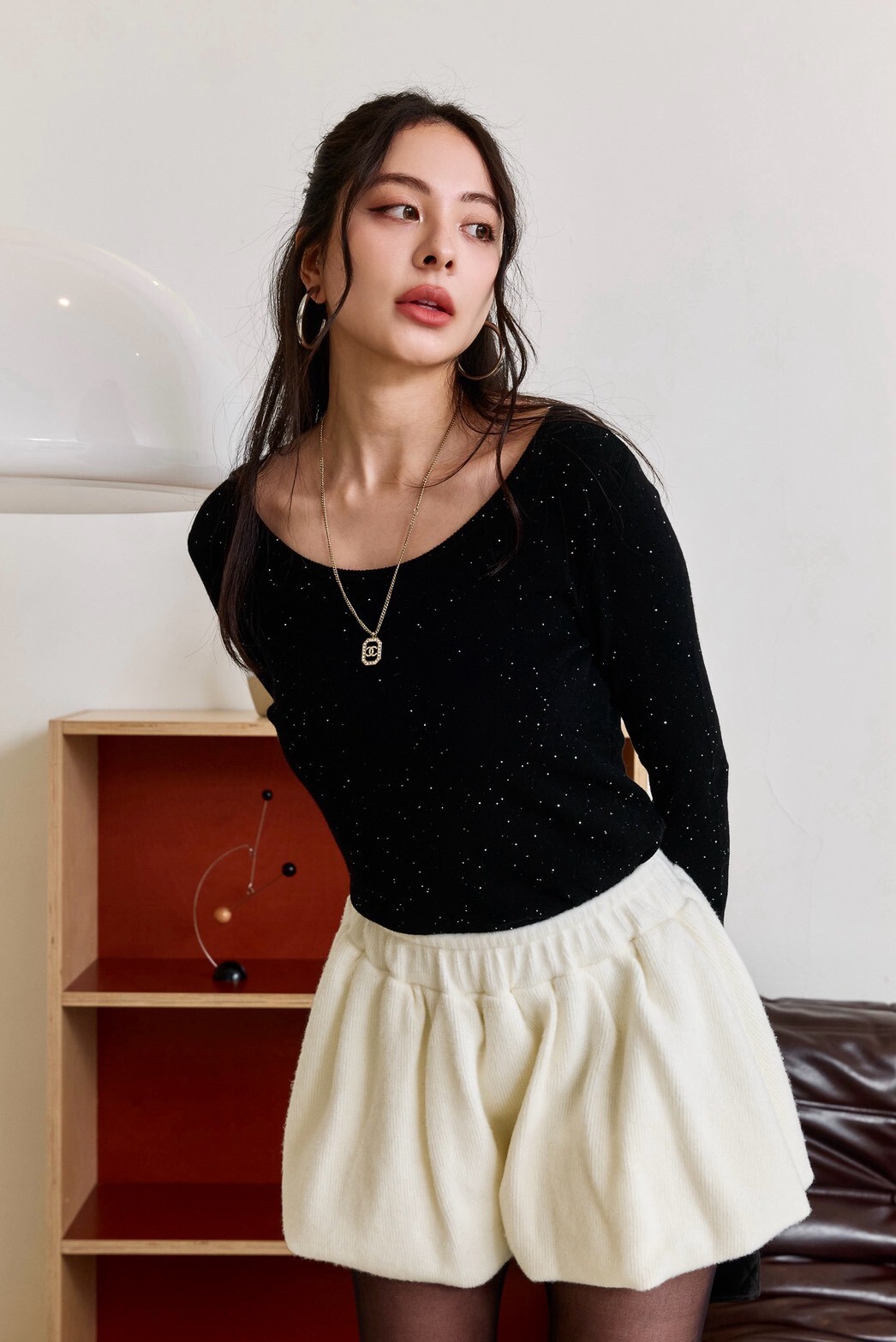 細閃親膚羊毛上衣_AMISSA（黑）