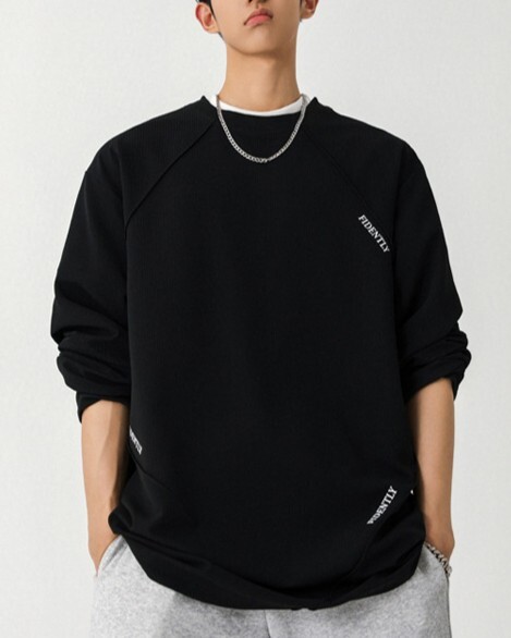 立體剪裁寬鬆大學T HT25191