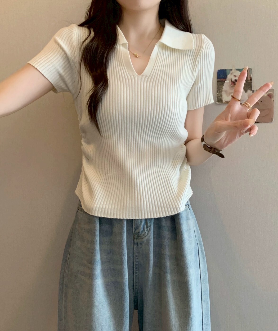 V字翻領側抓皺坑條針織衣