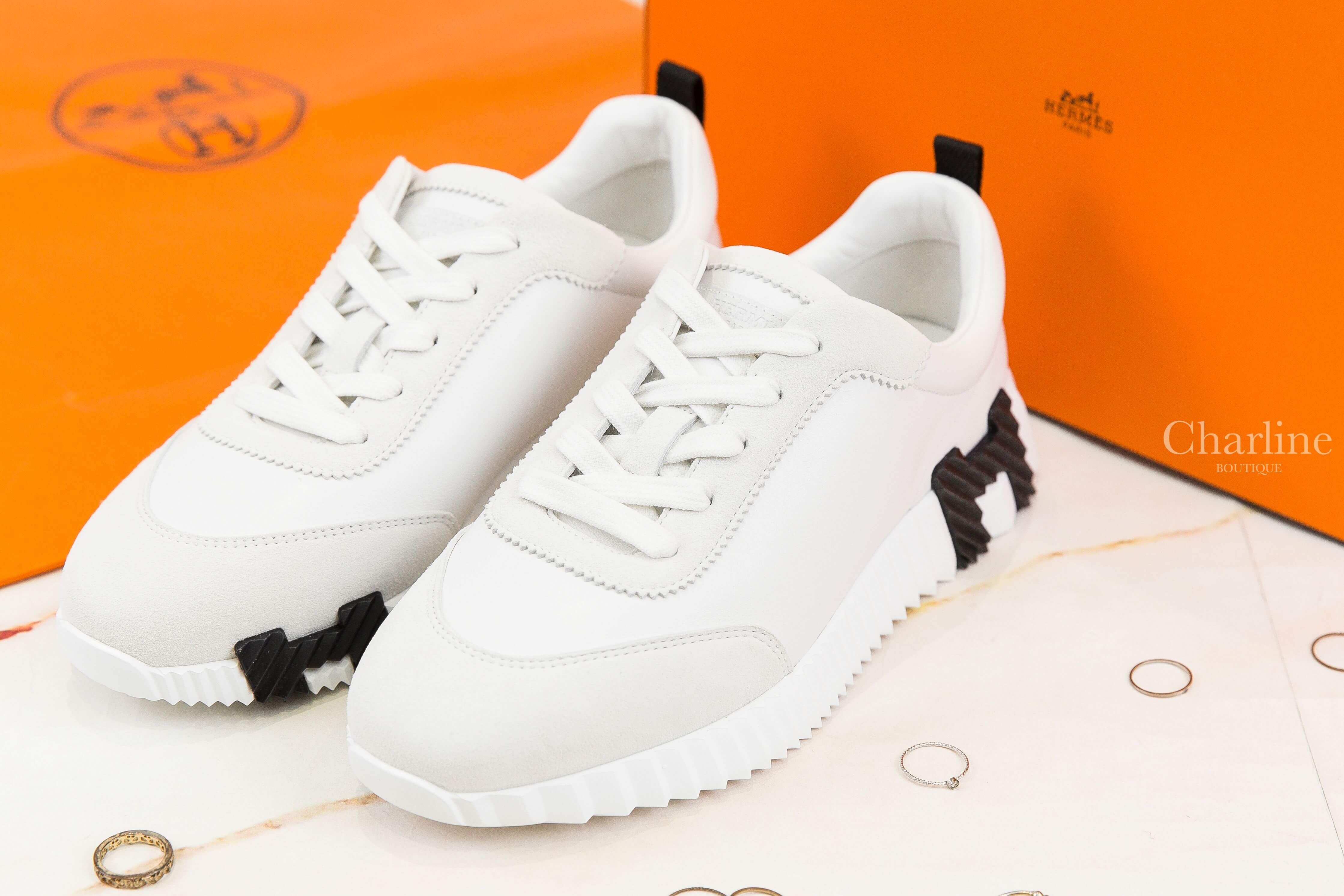 Hermès Bouncing Sneaker 白色牛皮拼麂皮黑色H運動鞋-Charline Boutique 精品代購