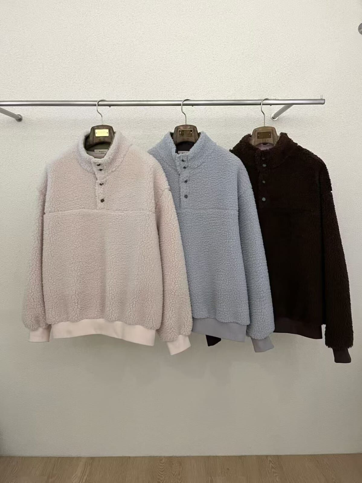 EP5401 毛利微高領長袖上衣 *特價* (優惠碼同充值購物金不適用)