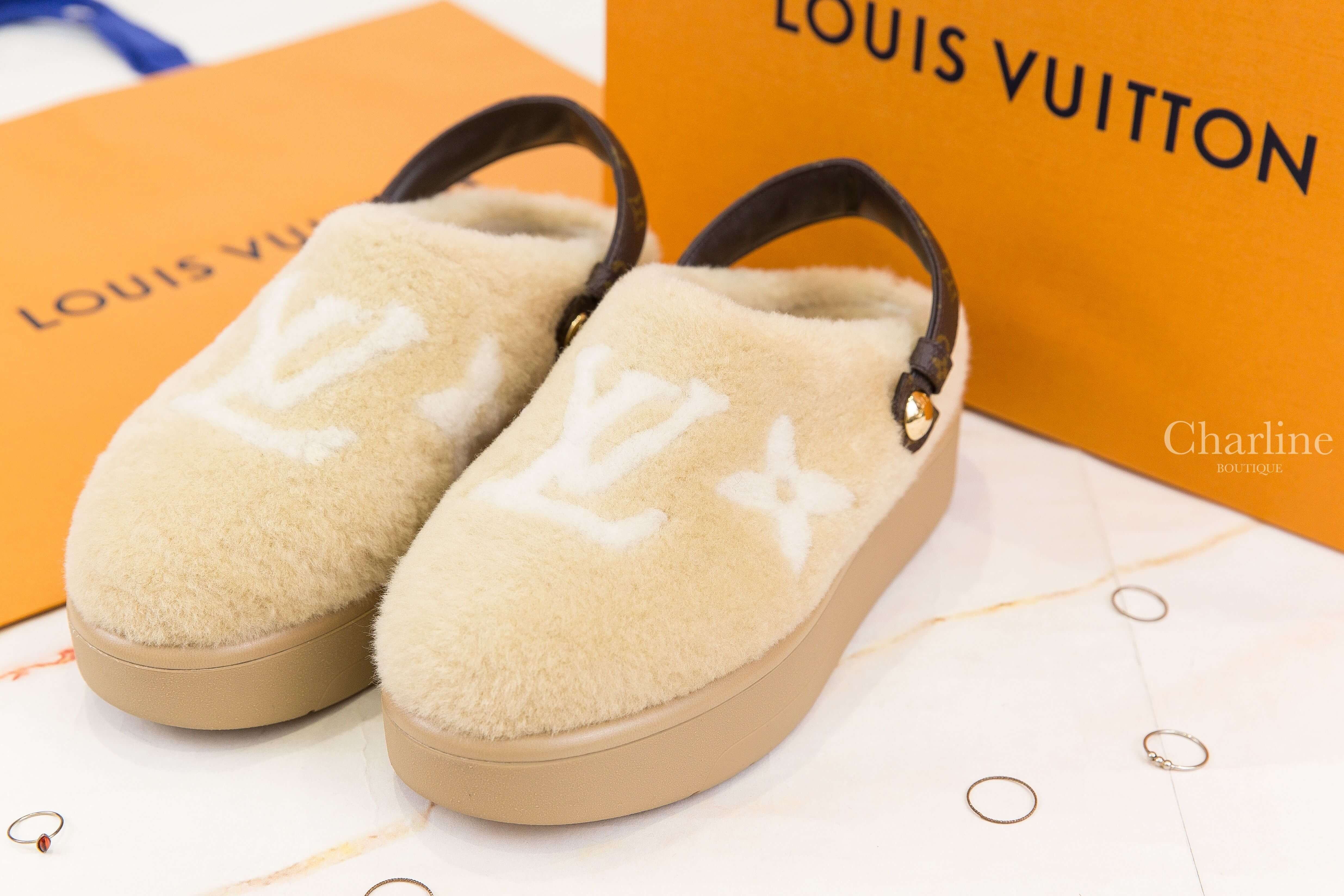 Louis Vuitton Aspen Platform Closed Mule 自然色底白色老花綿羊毛咖啡色老花絆帶厚底穆勒鞋-Charline Boutique 精品代購