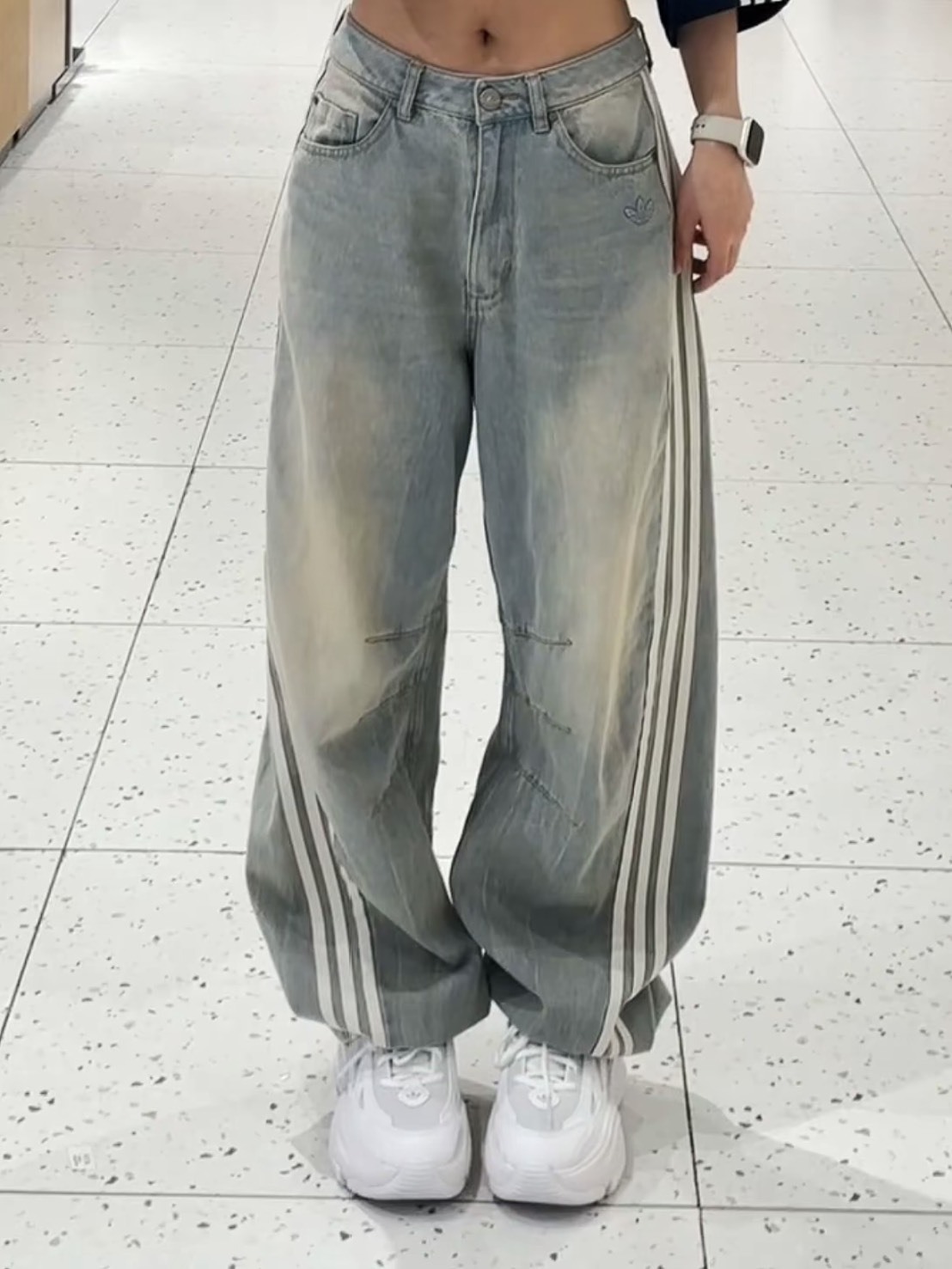 <嘿嘿😎真的便宜!> ADIDAS 水洗牛仔彎刀褲