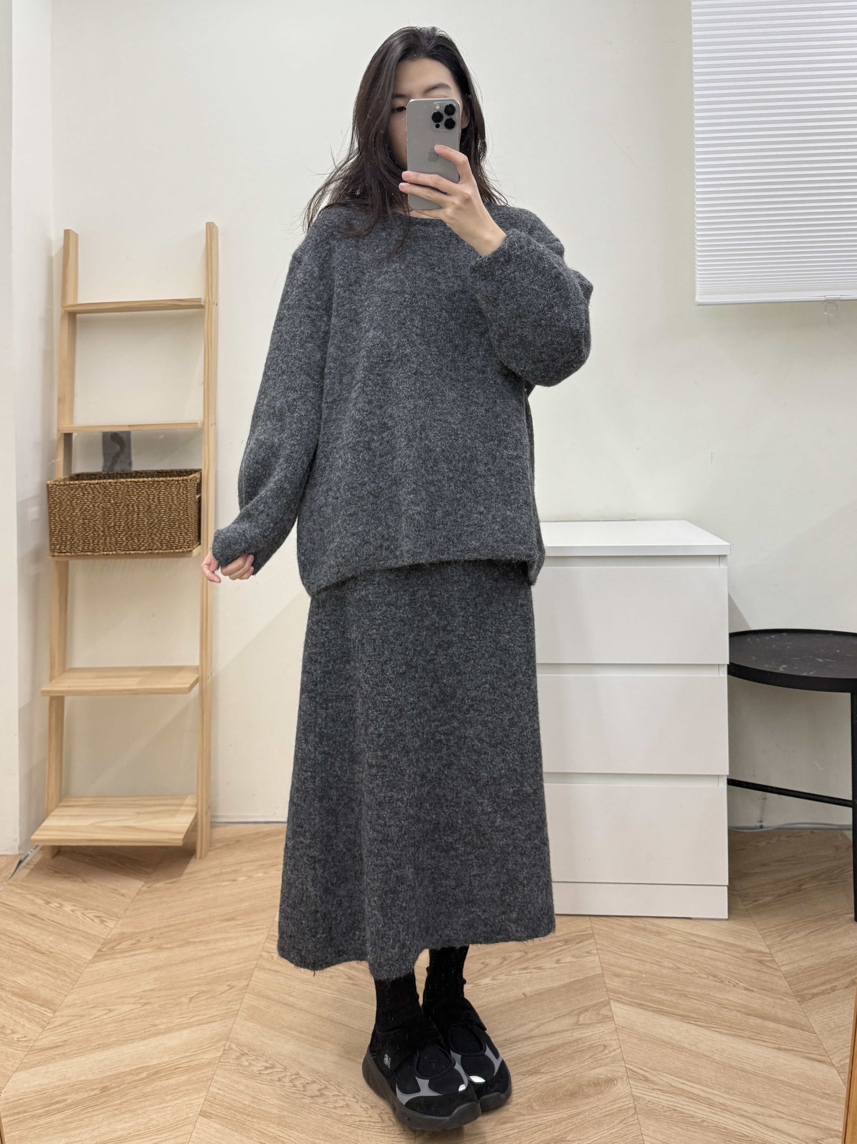 兩穿排釦毛衣+半裙套裝*2色