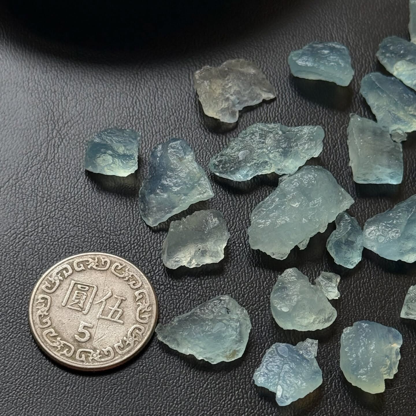 [原石] 海藍寶 原礦