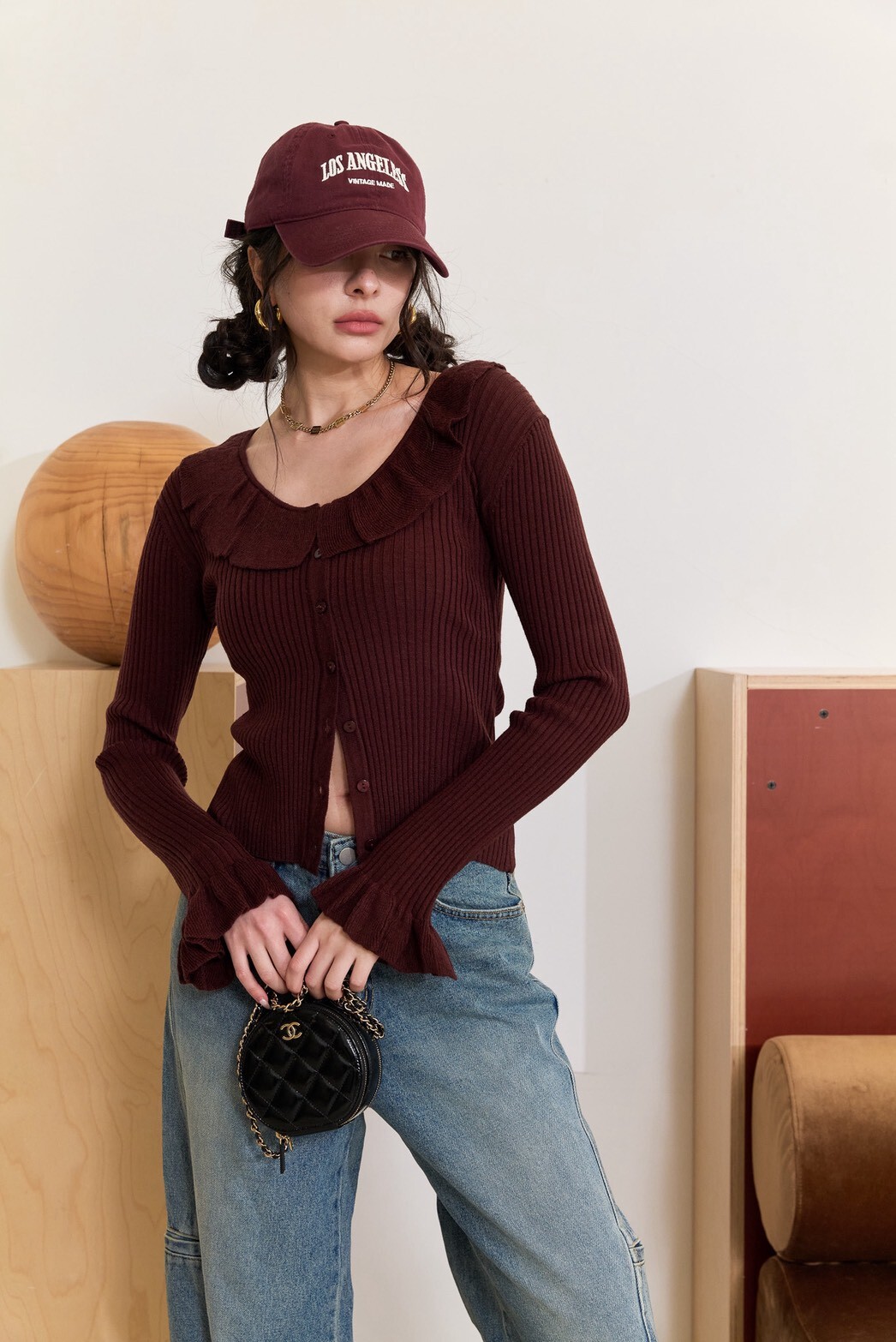 荷葉排釦羊毛上衣_AMISSA（巧克力）