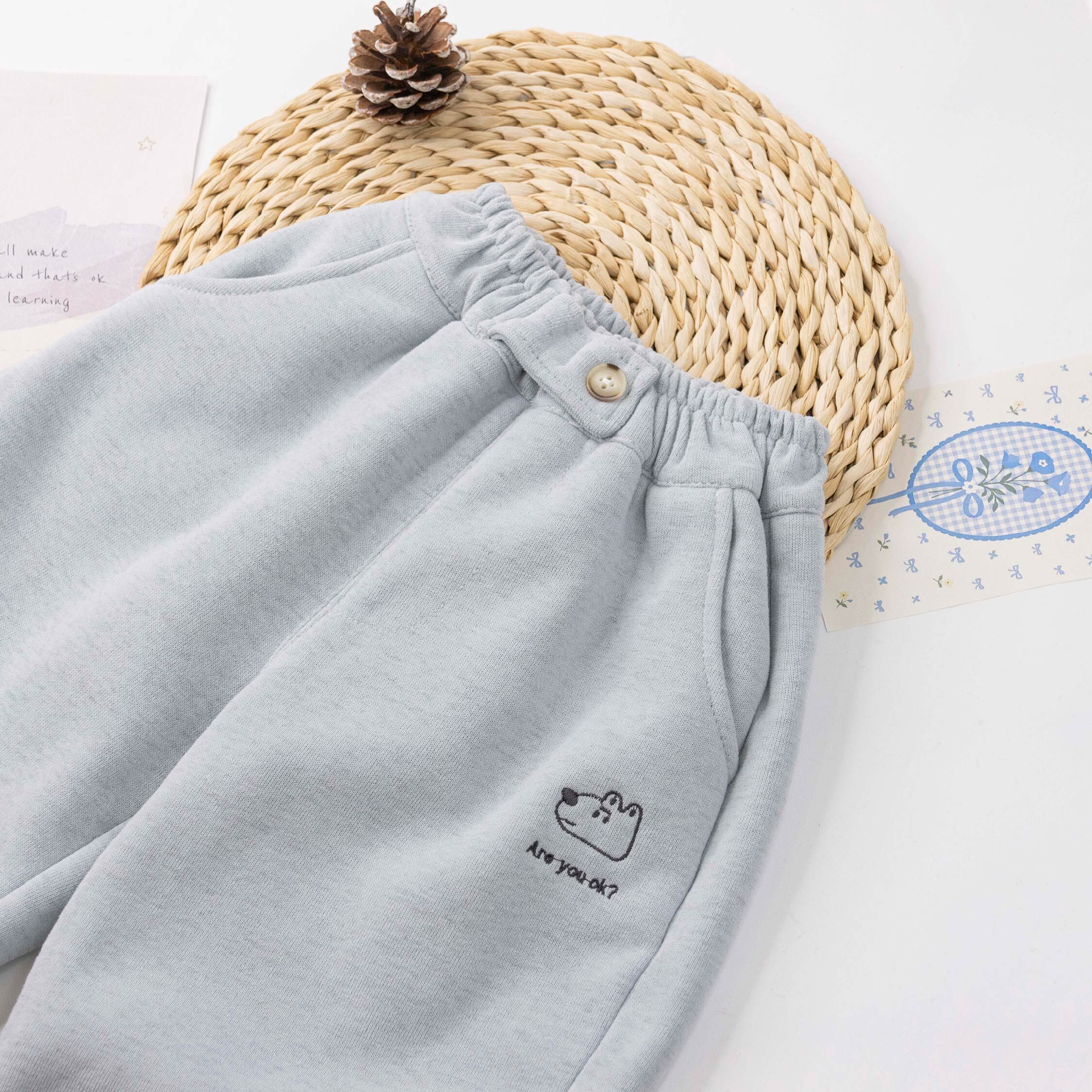 【H55820】逗趣動物刺繡內刷毛縮口褲