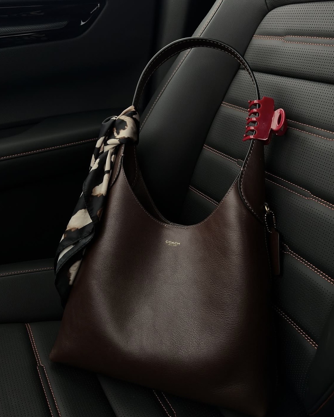 <美國折扣+隨機送品牌傘>Coach  Brooklyn 28 單肩 牛皮 Hobo 托特 手袋 4色