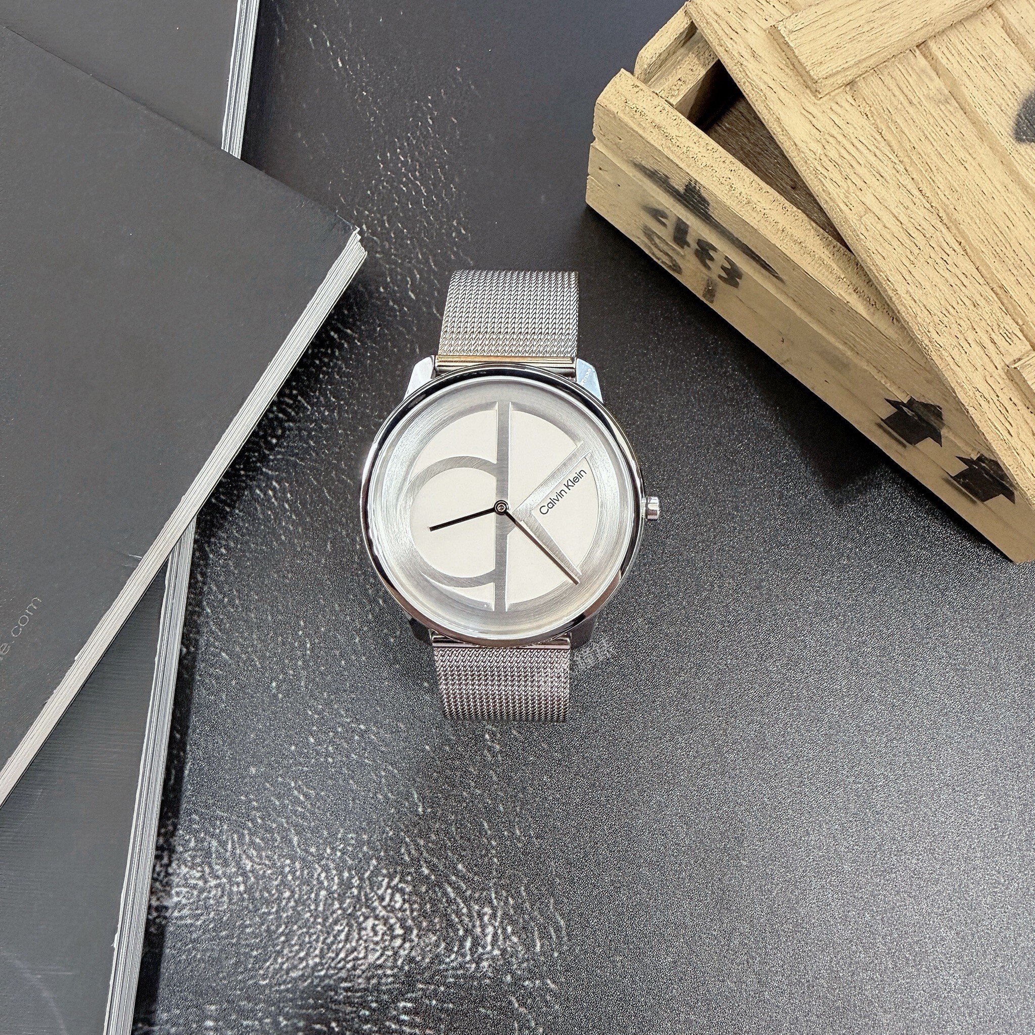 【CALVIN KLEIN】大LOGO簡約系列男錶CK25200027 40mm 現代鐘錶