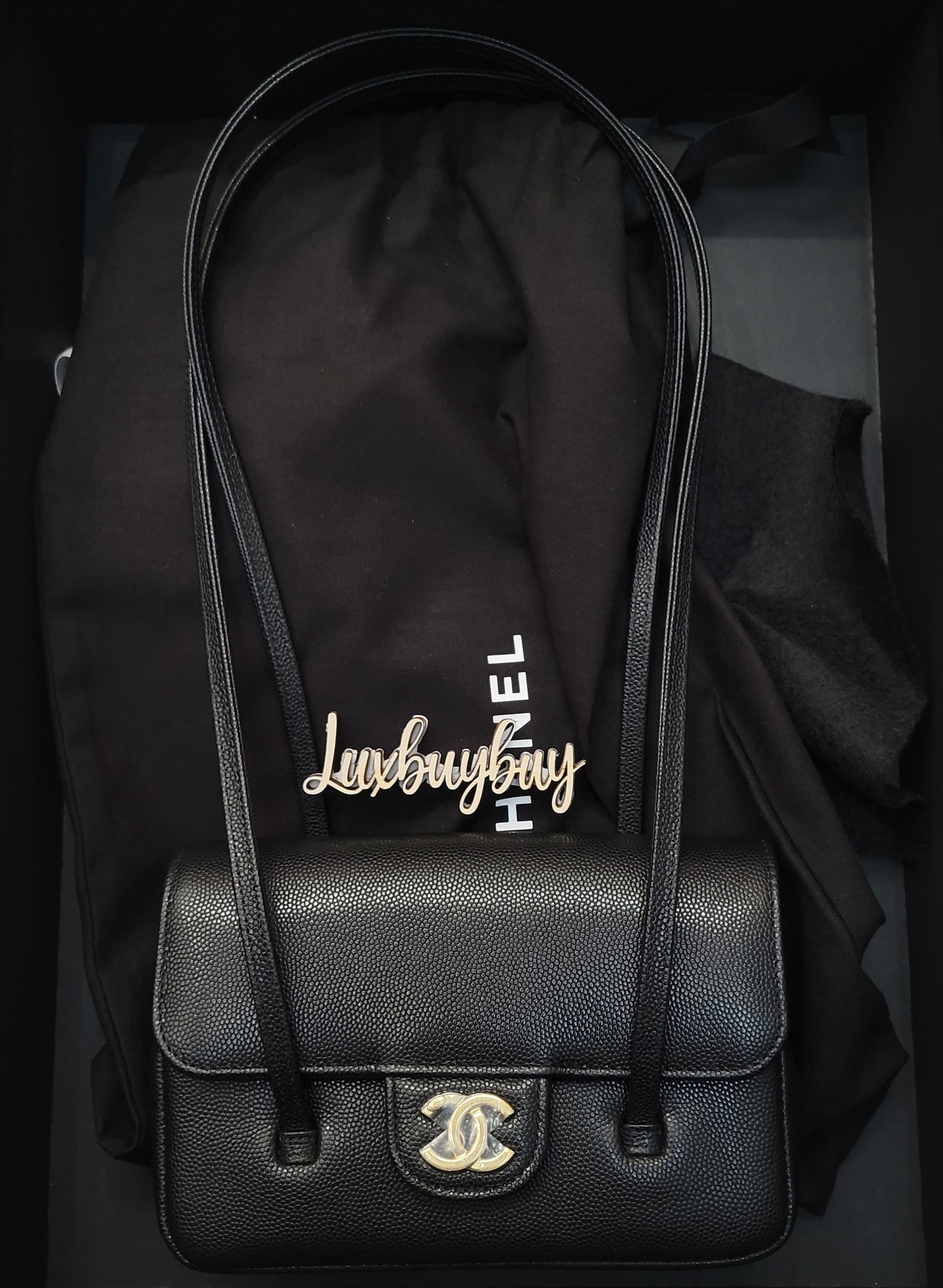 CHANEL AP5068 CLUTCH WITH LEATHER STRAP BLACK GOLD (preppy coco mini)