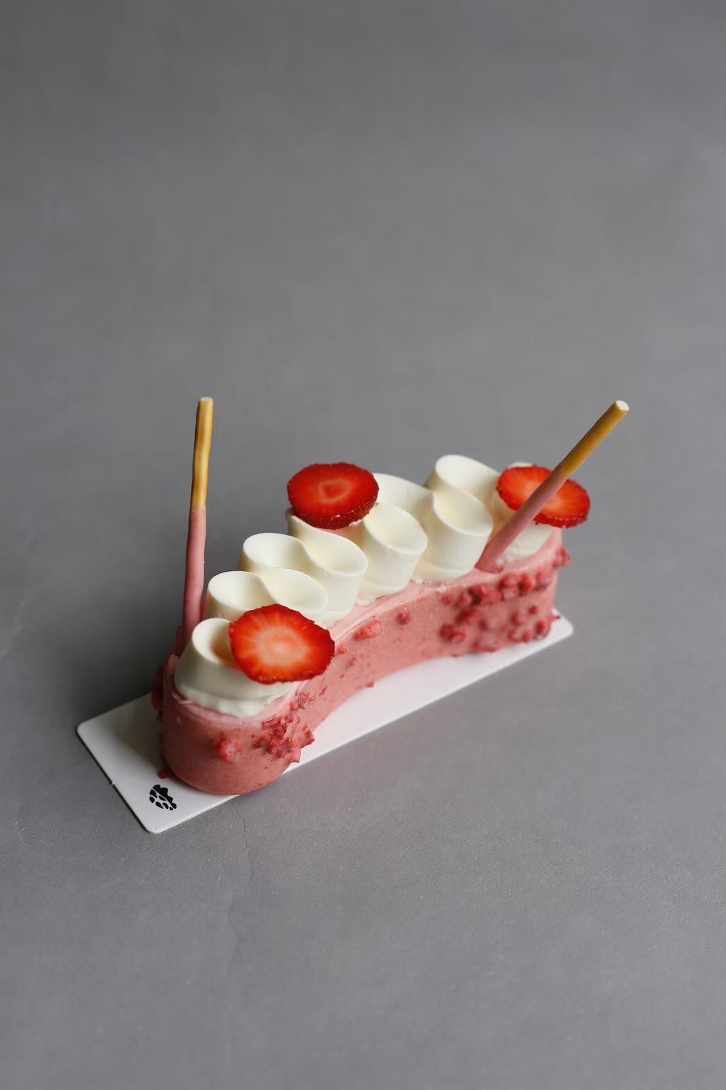 【黃偈 : 優雅法式甜點｜冷藏蛋糕專修班 （兩日課 ) 】2026.3.27(五)~3.28(六)實體課程