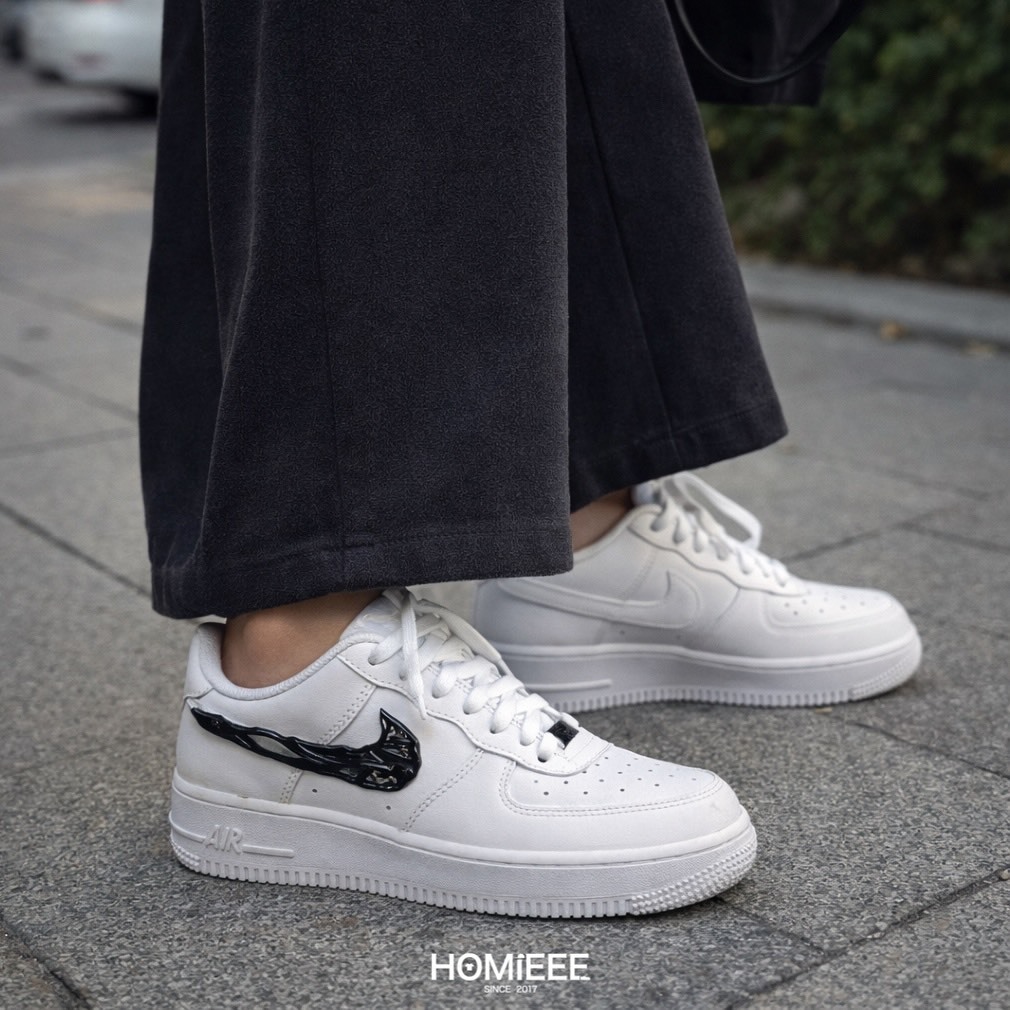 Nike Air Force 1 Liquid 金屬 液態銀 黑勾 女鞋 [IF1686-101]