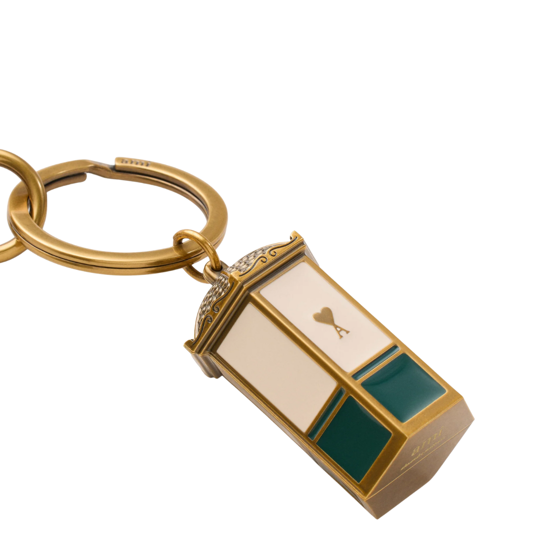 1FF0101-226 [AMI PARIS] Gold Metal Ami De Coeur Kiosk Keyring OFF-WHITE/GREEN (SS26) #UKR347.HW0014.A139 (A-EU-E)