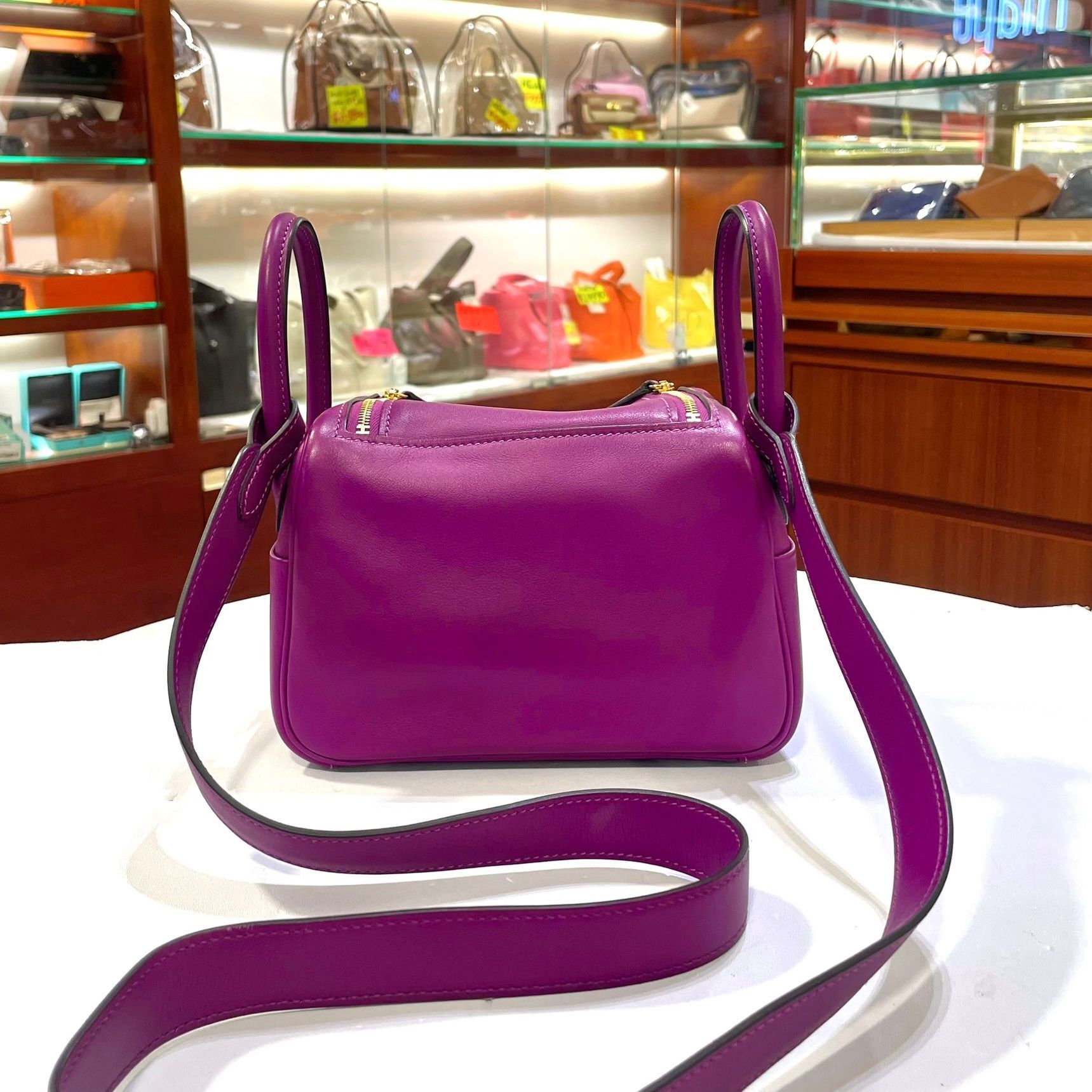 99%NEW二手MINI  LINDY一代 Z STAMP P9/ANEMONE SWIFT皮 海葵紫金扣 #香榭站正品