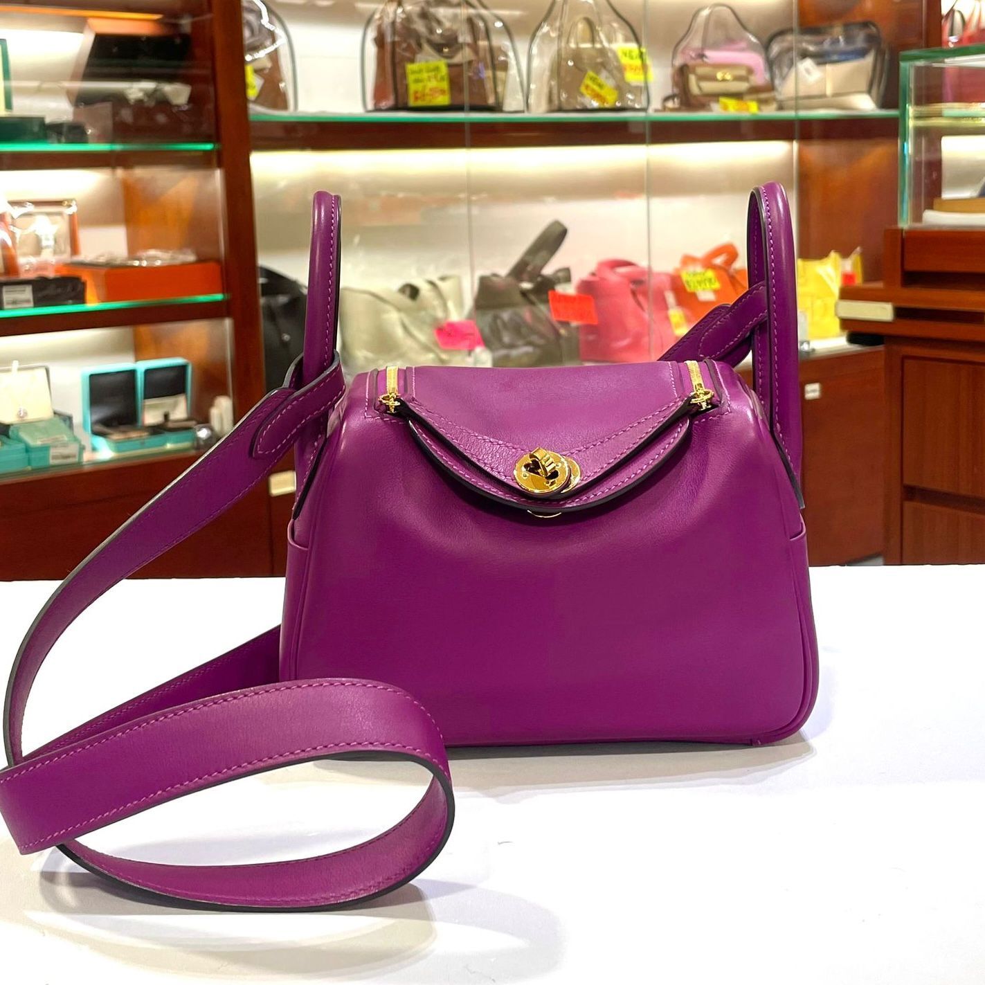 99%NEW二手MINI  LINDY一代 Z STAMP P9/ANEMONE SWIFT皮 海葵紫金扣 #香榭站正品