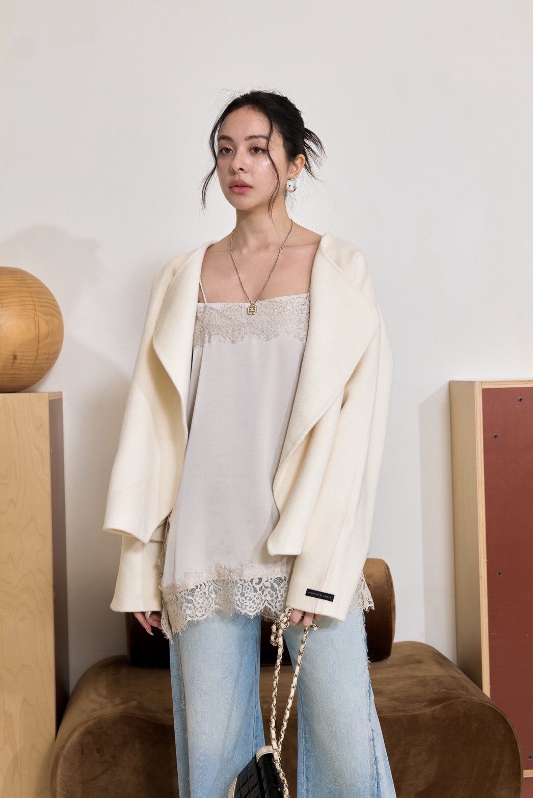 開襟手工羊毛短大衣_AMISSA（白）