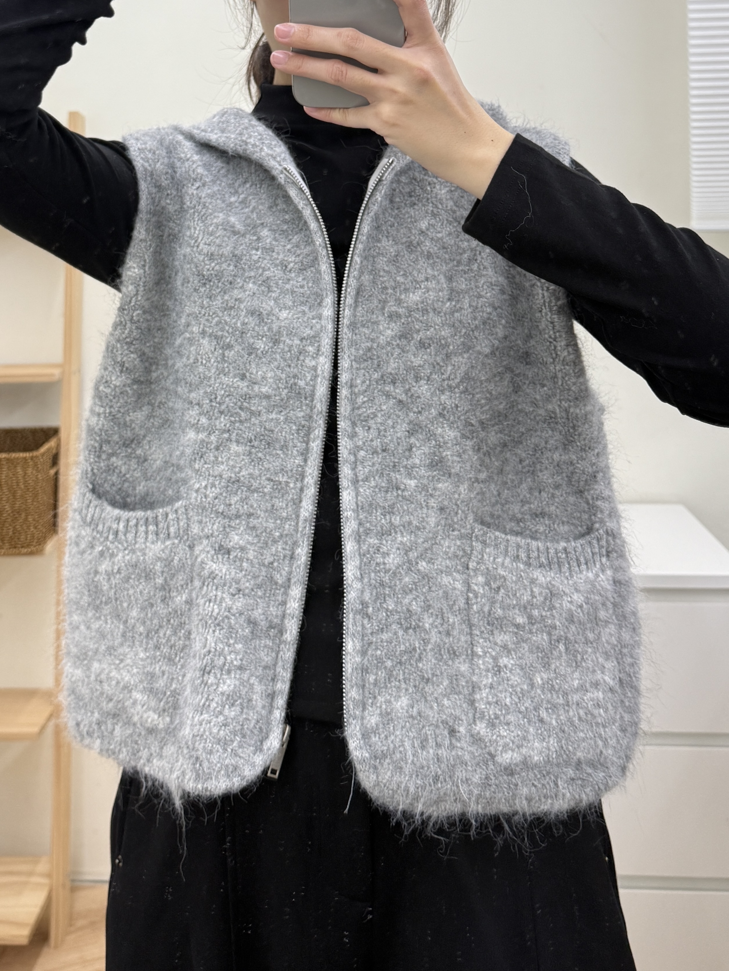 圈圈紗連帽針織羊毛背心-灰色