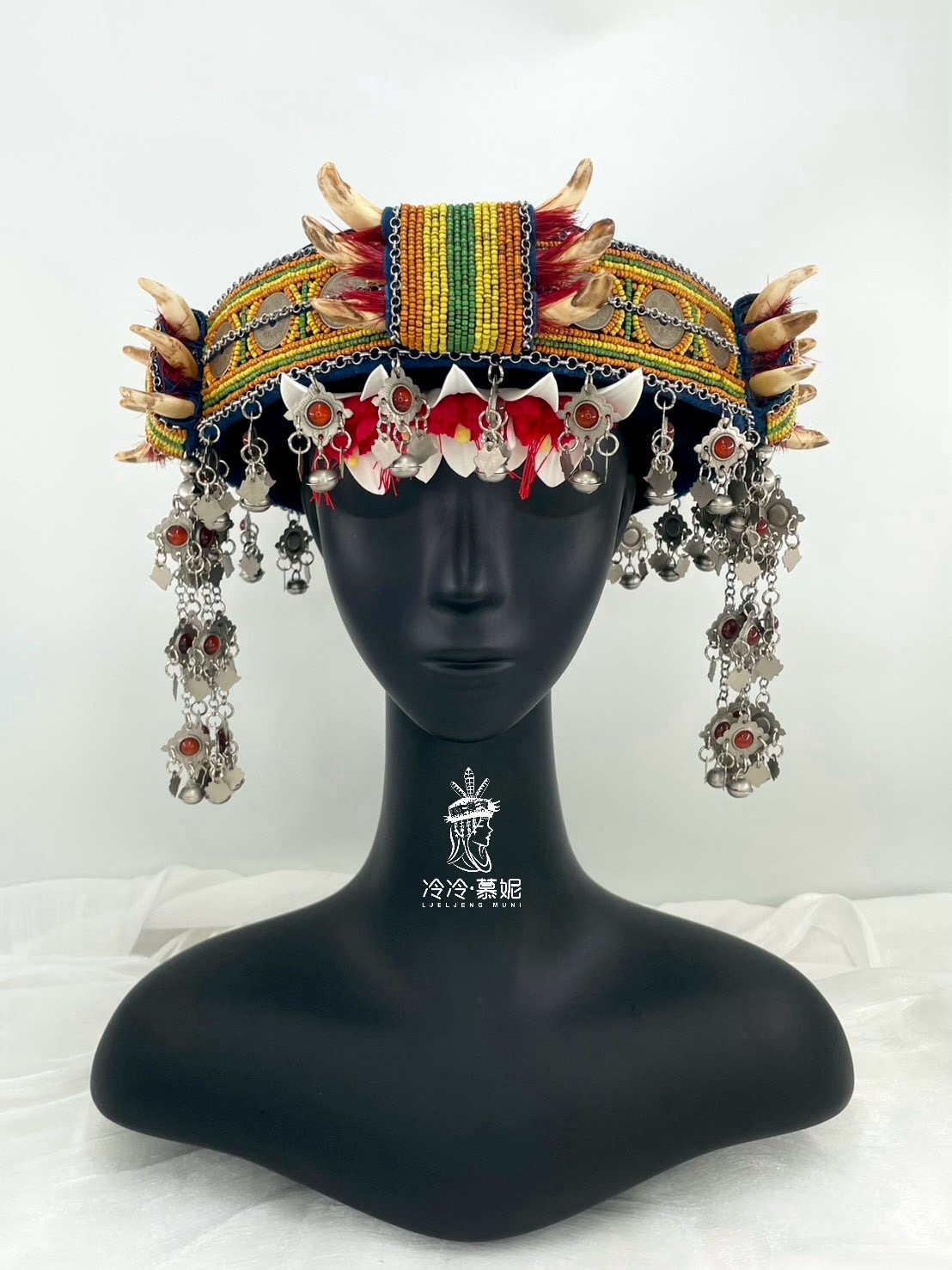 M-No.87貿易老珠十錢大牙頭飾