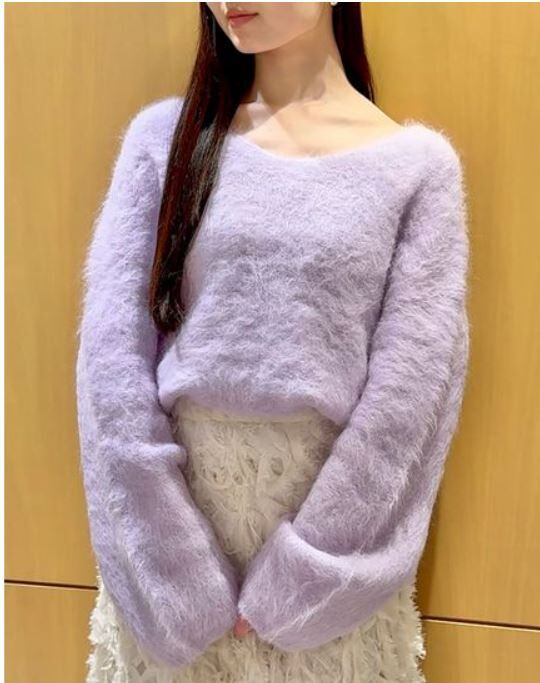 [現貨] 折扣SNIDEL 超柔軟V領針織上衣 薰衣草紫