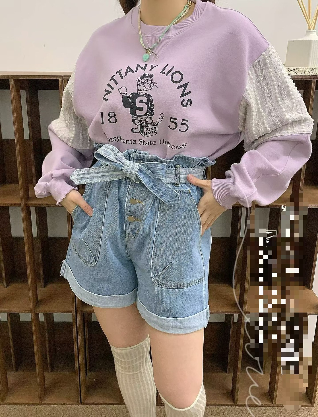 蕾絲綁帶牛仔排釦短褲