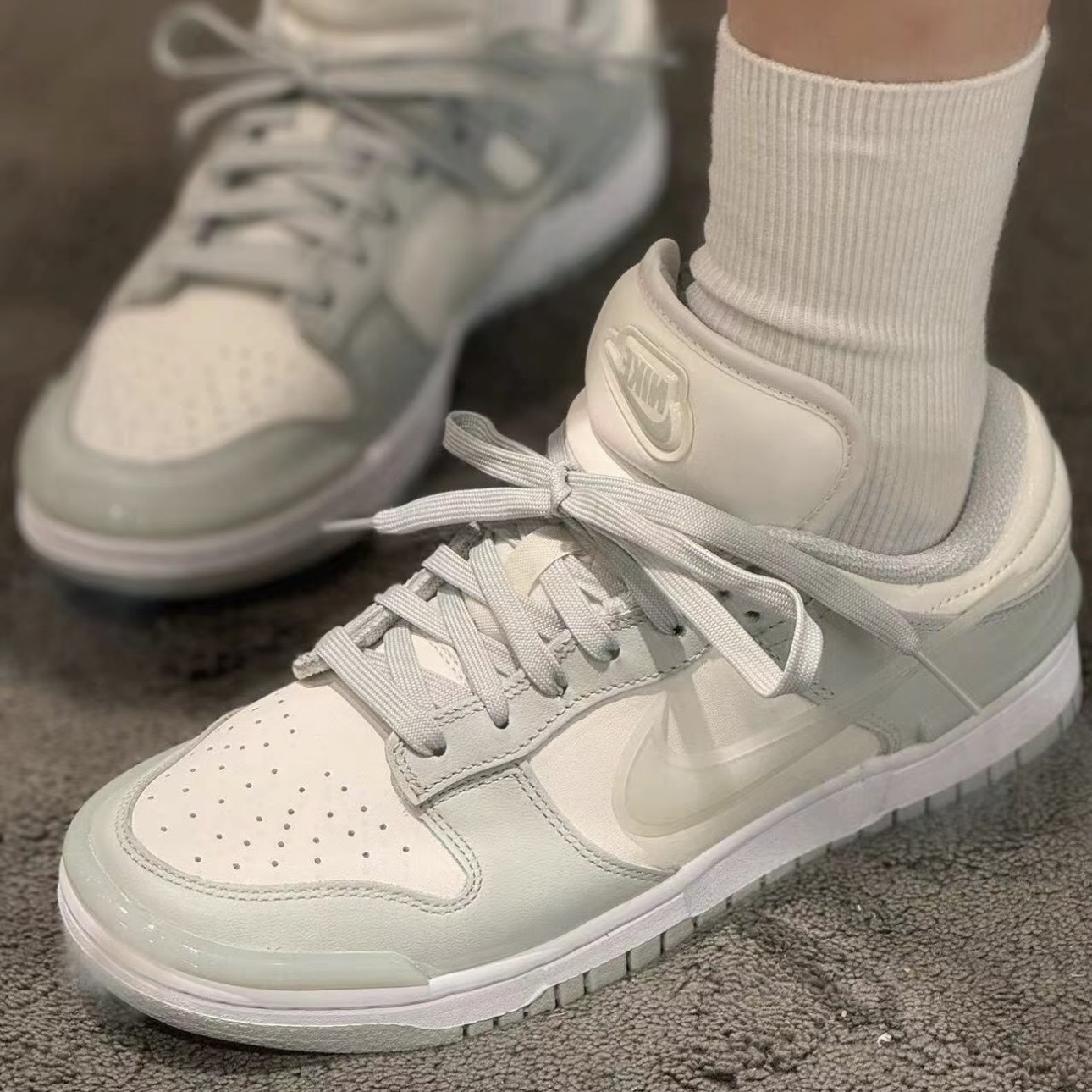 NIKE DUNK LOW 莫蘭迪灰 果凍勾 飛勾 女鞋 休閒 DZ2794-004