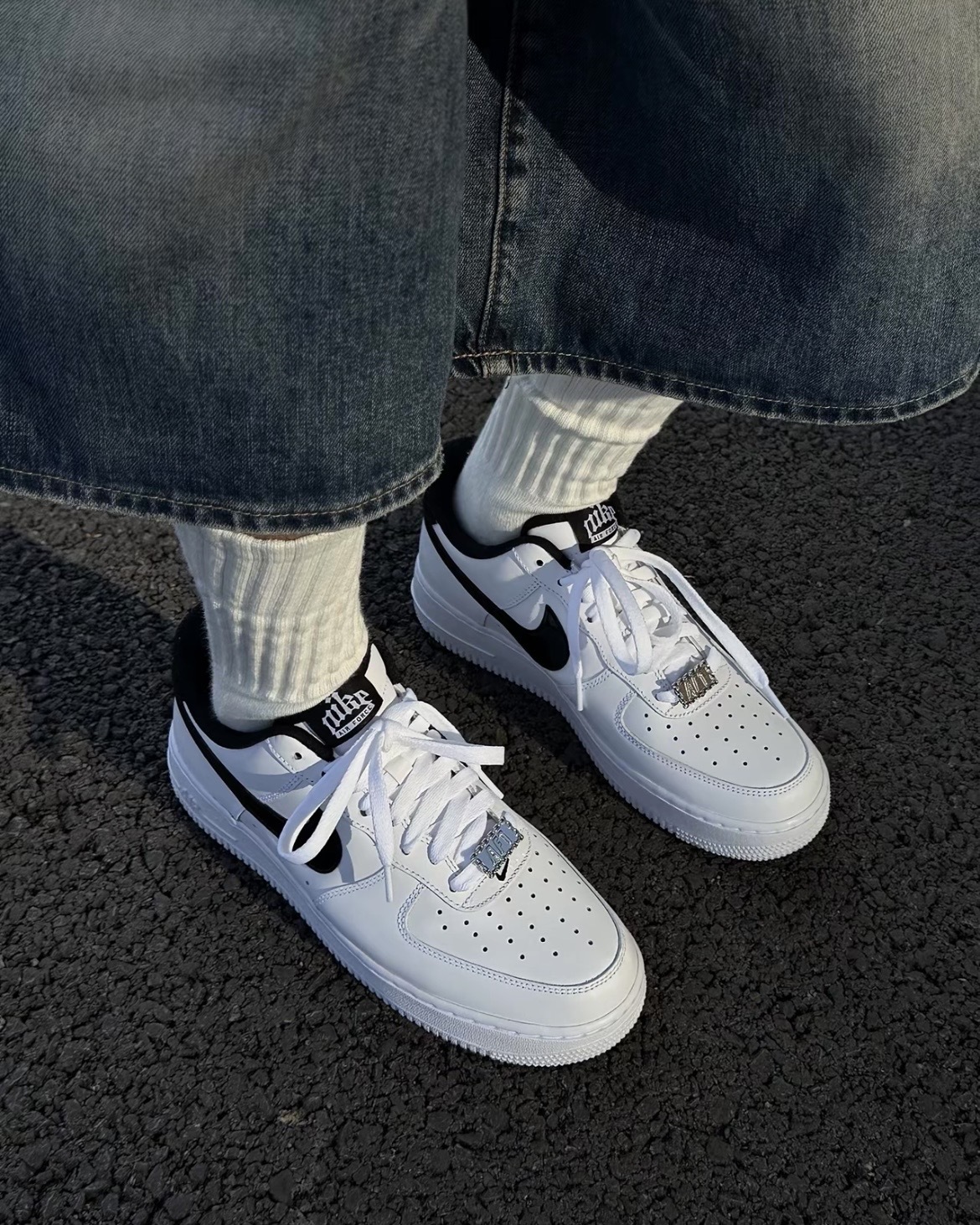 (預訂) Nike Air Force 1 Low - White Black 漆皮