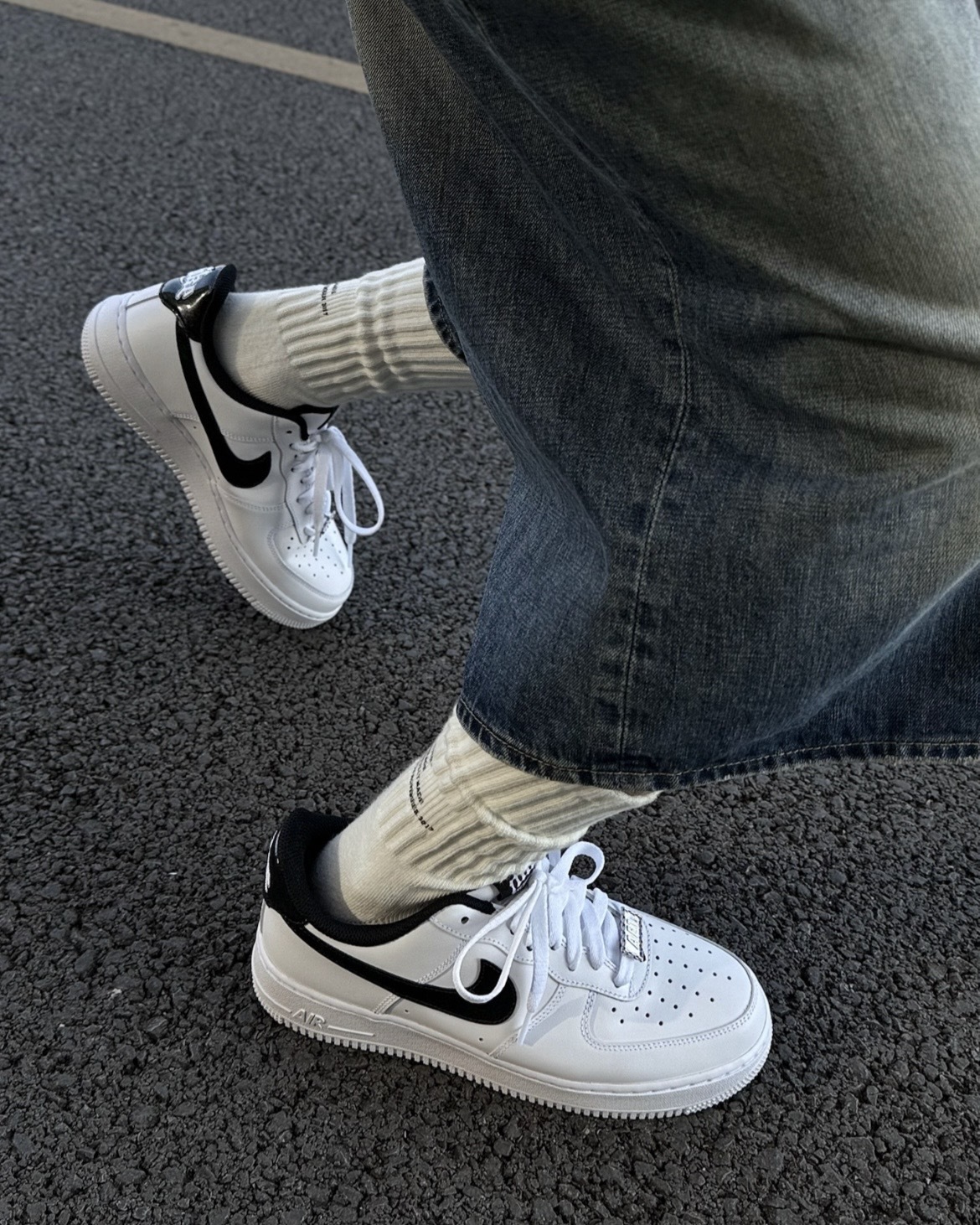 (預訂) Nike Air Force 1 Low - White Black 漆皮 【兩色】