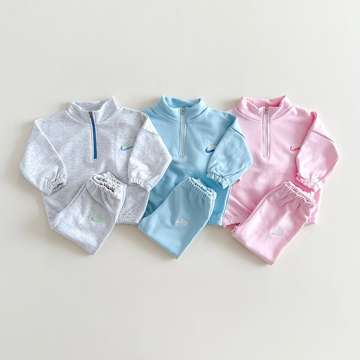 正韓春IKONG 三色運動套裝