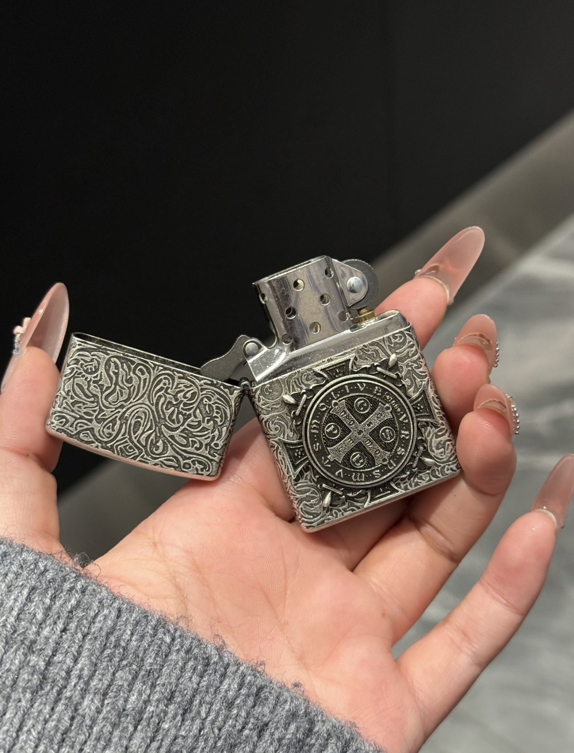 <加碼單顆就免運> ZIPPO 康斯坦丁 聖父 可轉動轉盤 復古 打火機