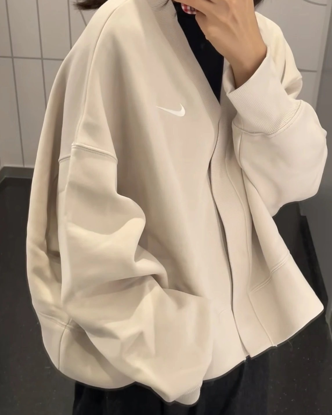 Nike Sportswear V領外套 開襟 米白色 小絨毛 休閒 寬鬆 女款