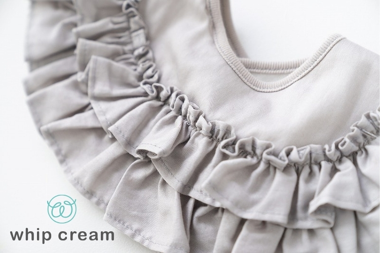 【日本 whip cream】蓬鬆荷葉邊圍兜