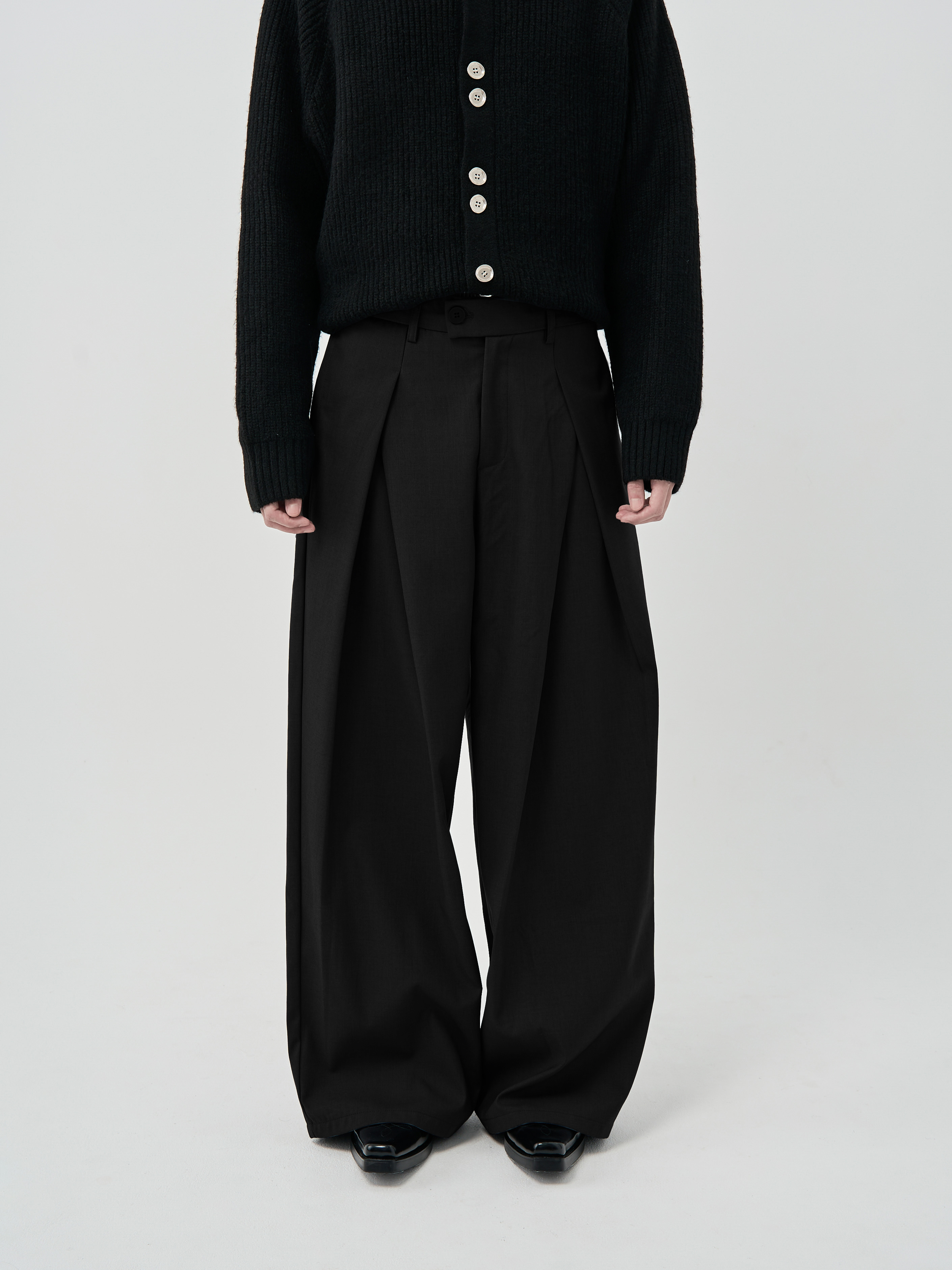 三角打折西裝長褲-黑