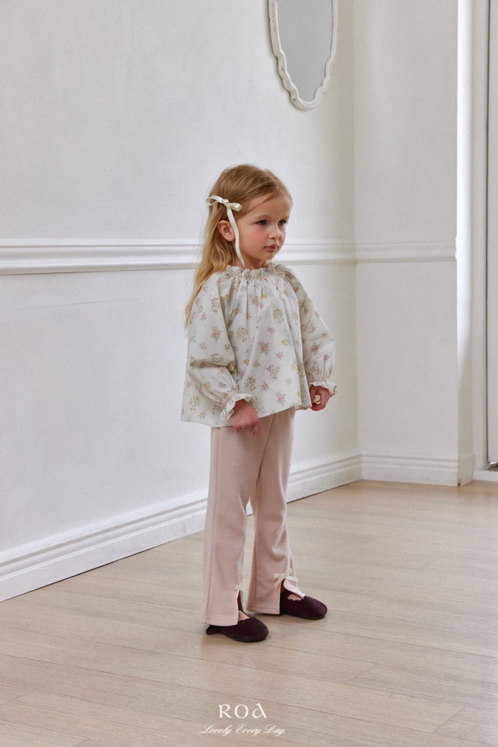 正韓春ROA 三色開衩蝴蝶結喇叭褲