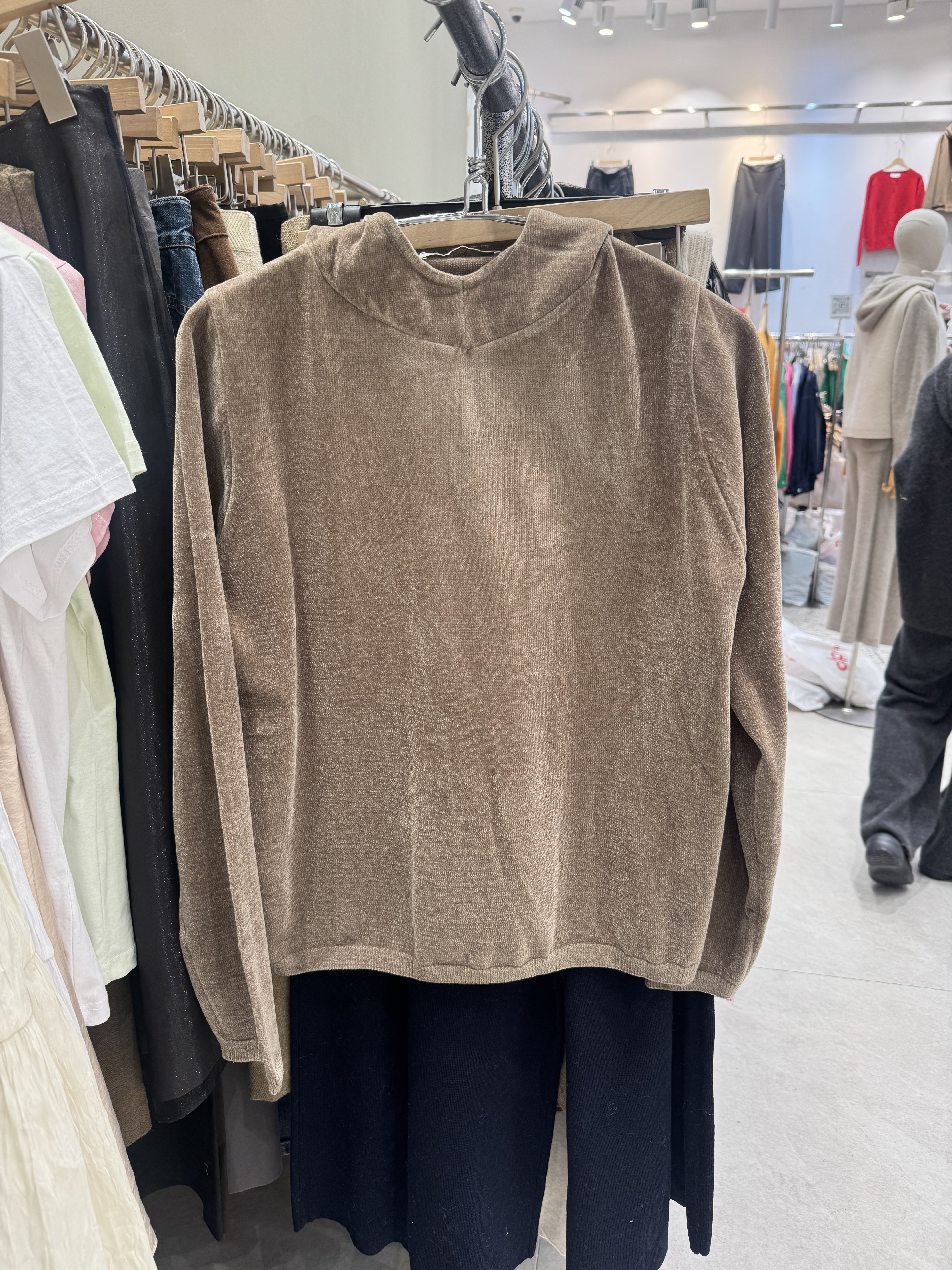 Mu69 胸44-58 長23.5$999