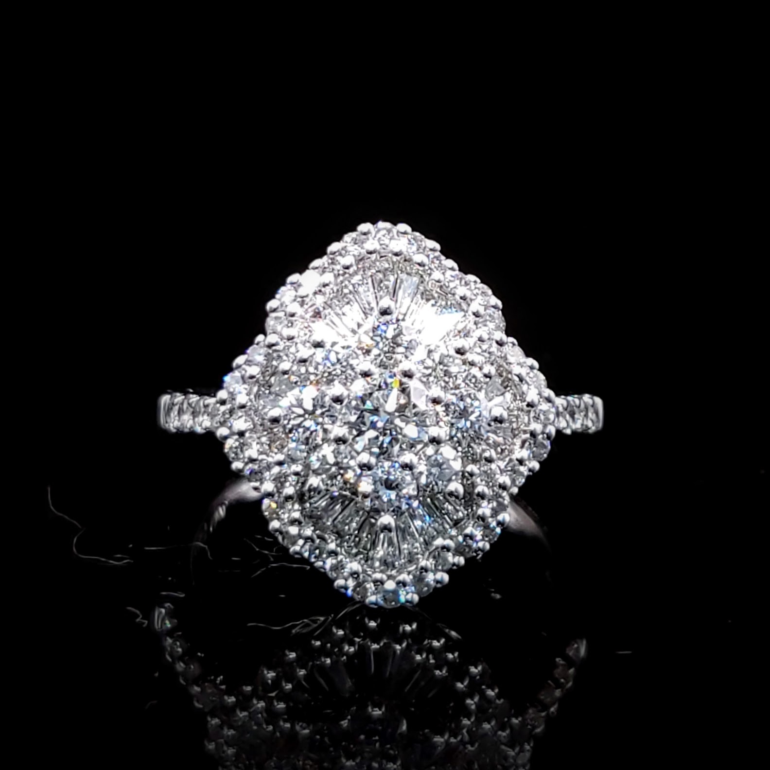 全新18K白金1卡46份鑽石戒指