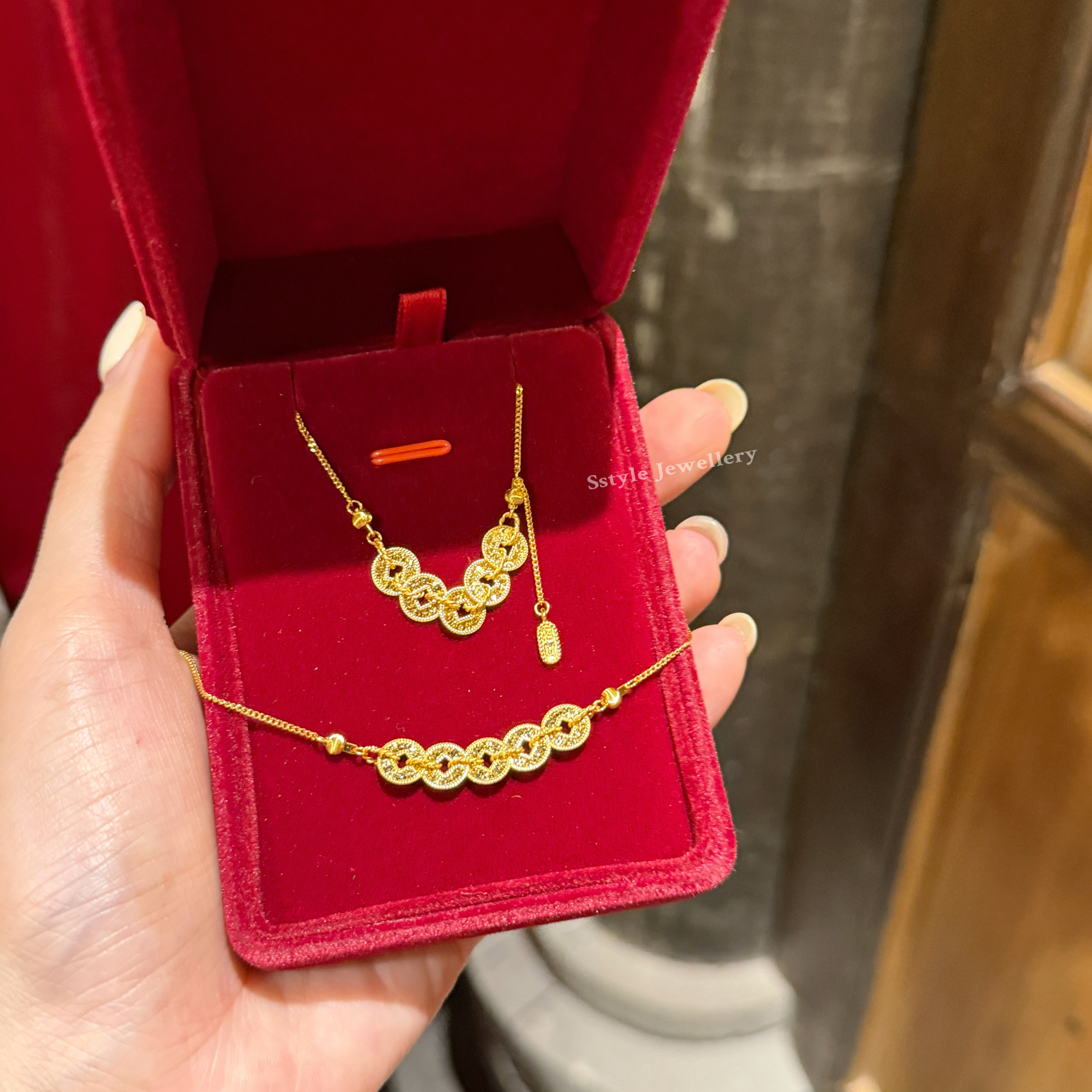 New Year gold set🪭