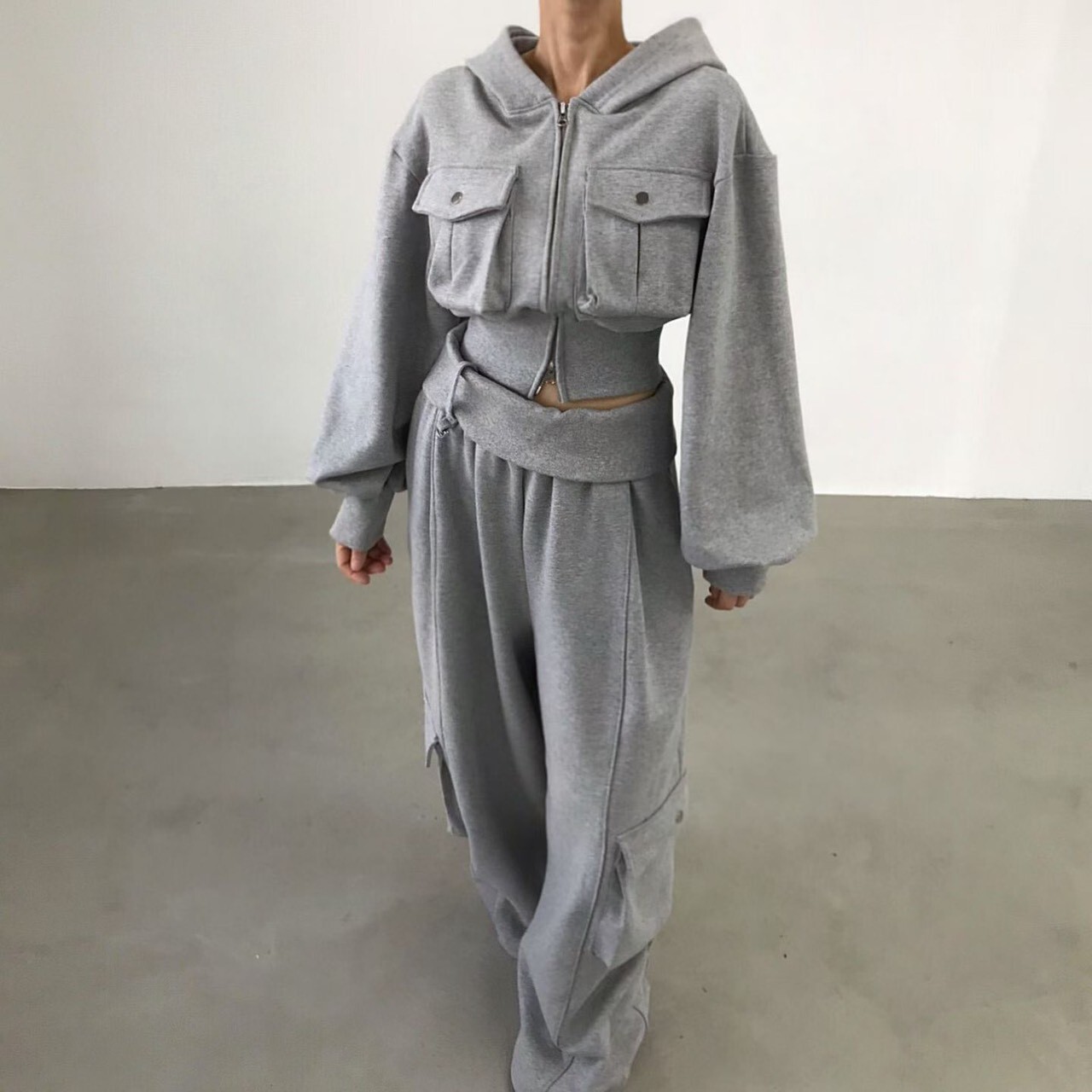 連帽縮腰拉鍊短外套  長褲(分售)