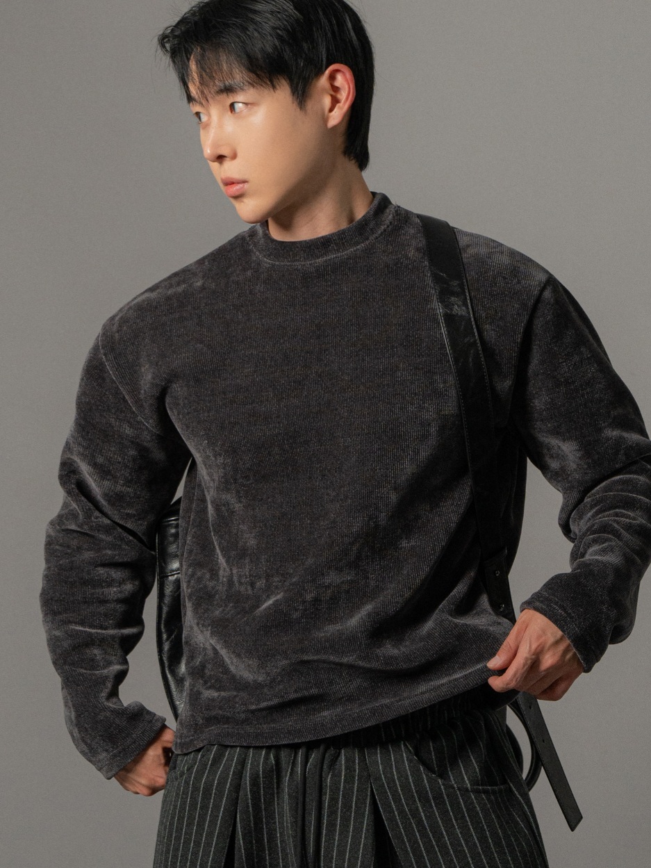 桃絨短款長袖T恤