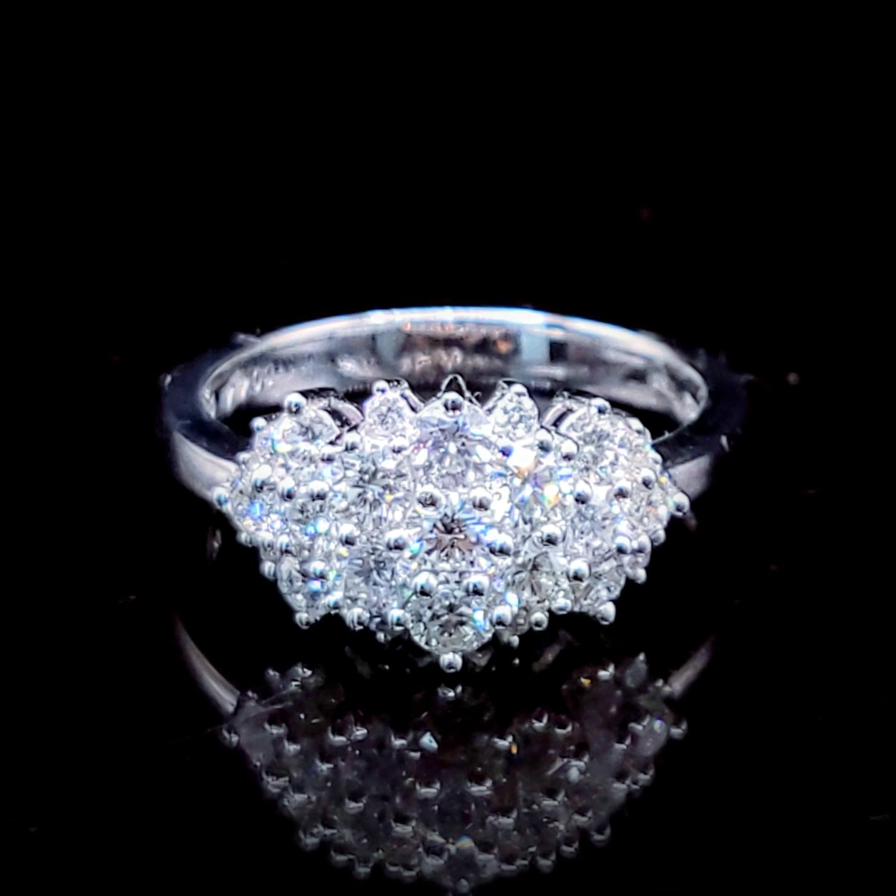 全新18K白金1卡2份鑽石戒指