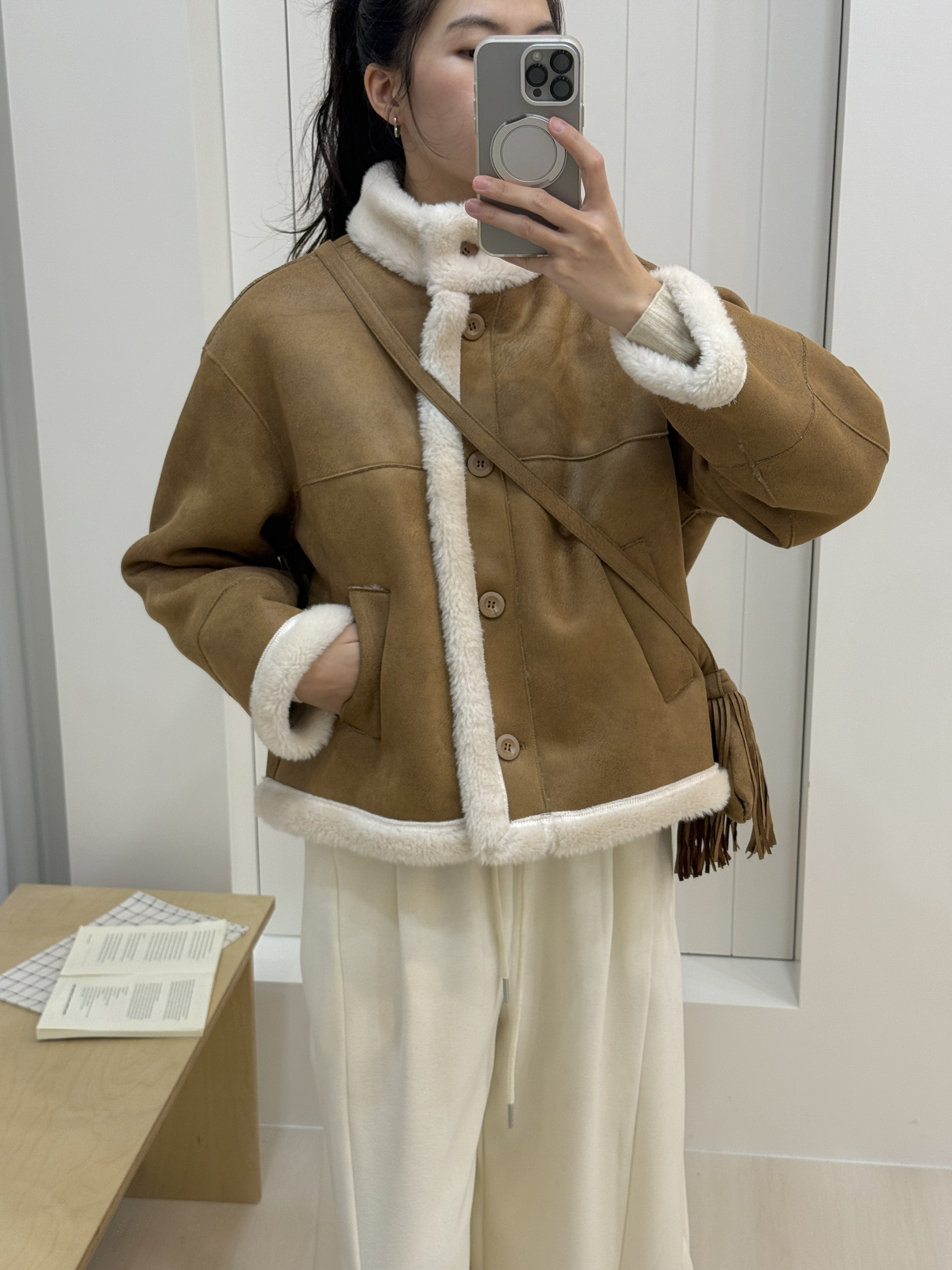 立領全鋪毛外套附包包*2色