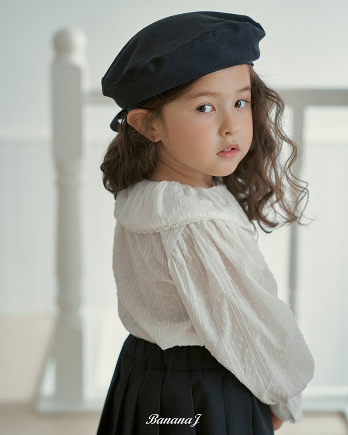 正韓春Bananaj 翻領泡泡上衣