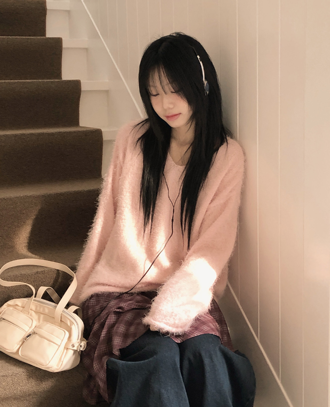 春季預訂｜松針V領針織衫