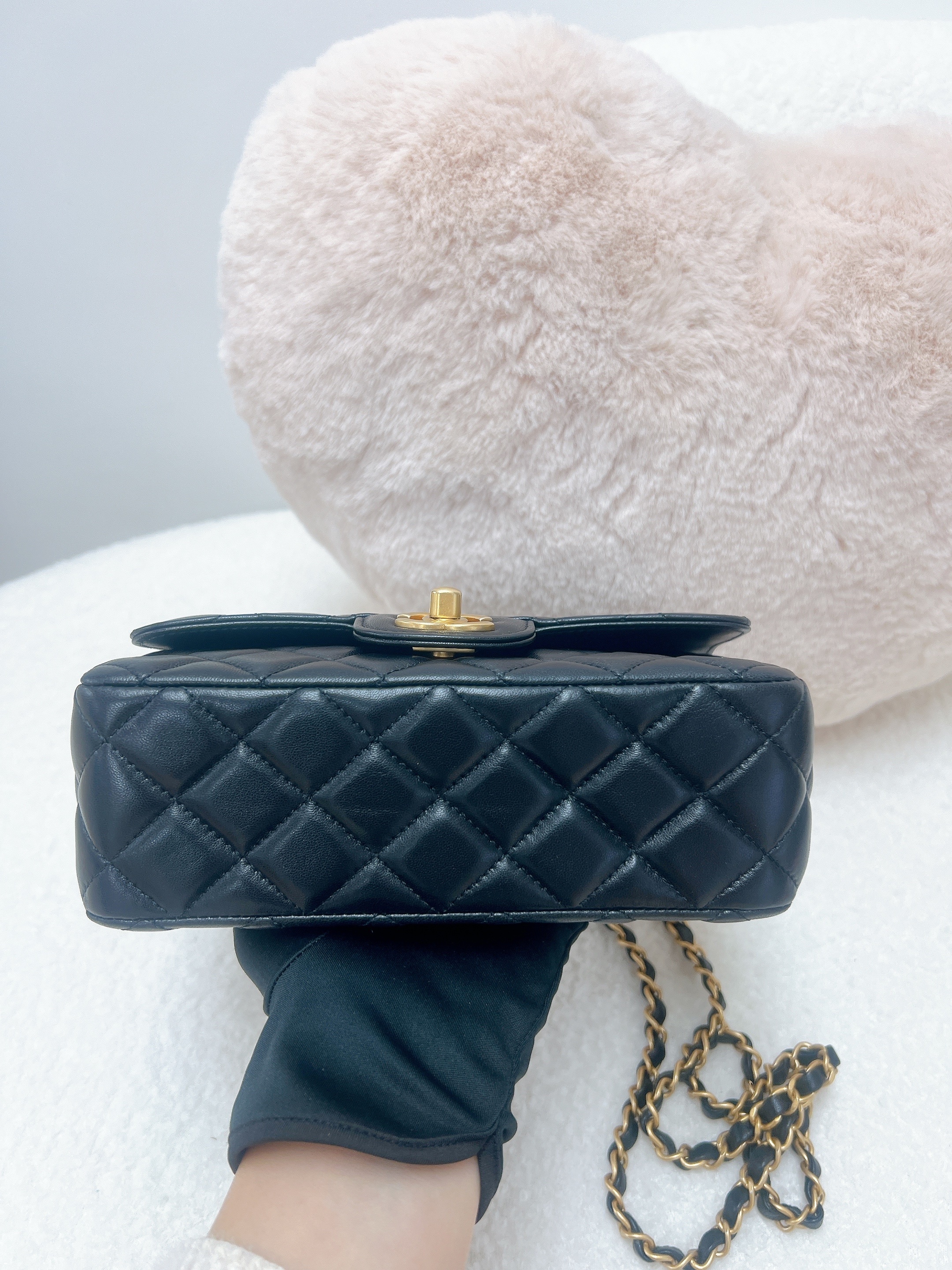 Chanel handle flap 20cm/ mini cf 20 (black GHW)
