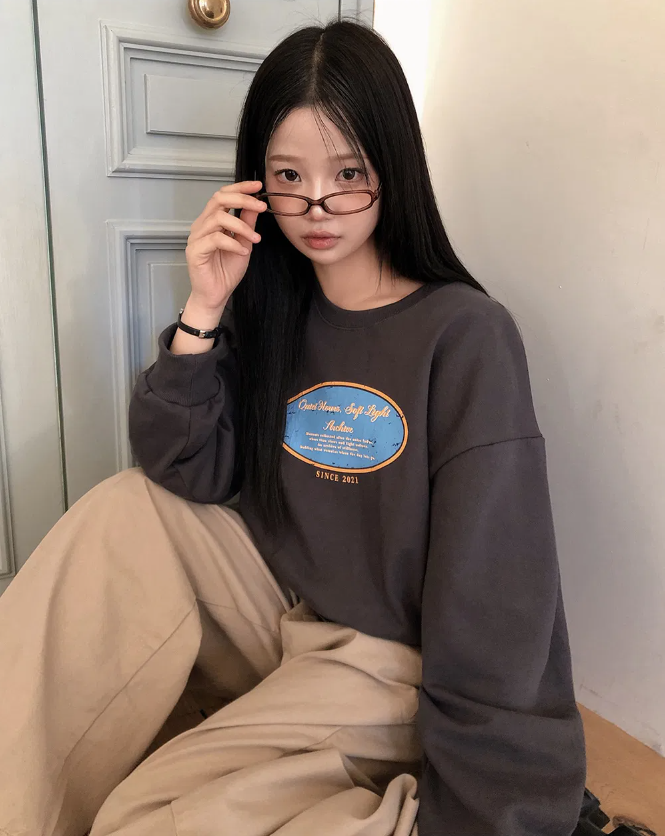 春季預訂｜Luxin 寬鬆復古裂紋印花衛衣