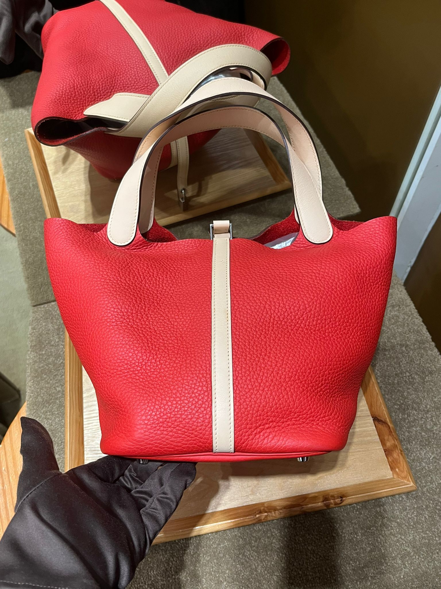 Picotin lock 22 紅色 ck tc X  (二手 95% new)