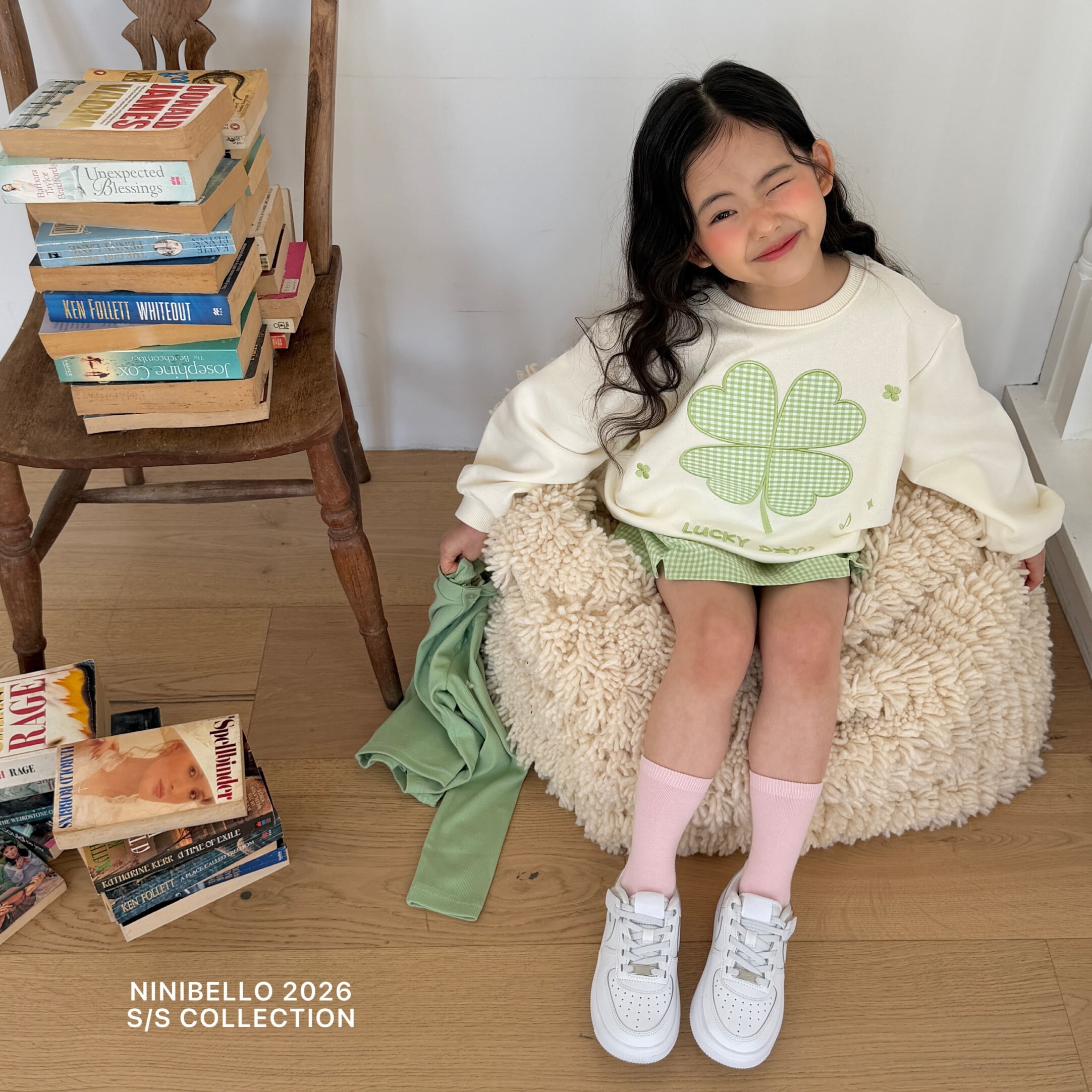 90-130 幸運草大學T